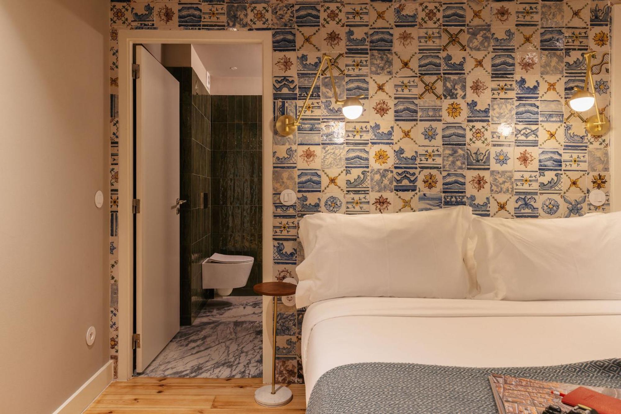 Dare River Hotel