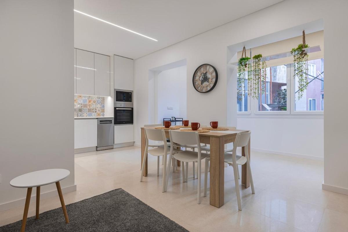 Appartement New By The Metro Lisboa