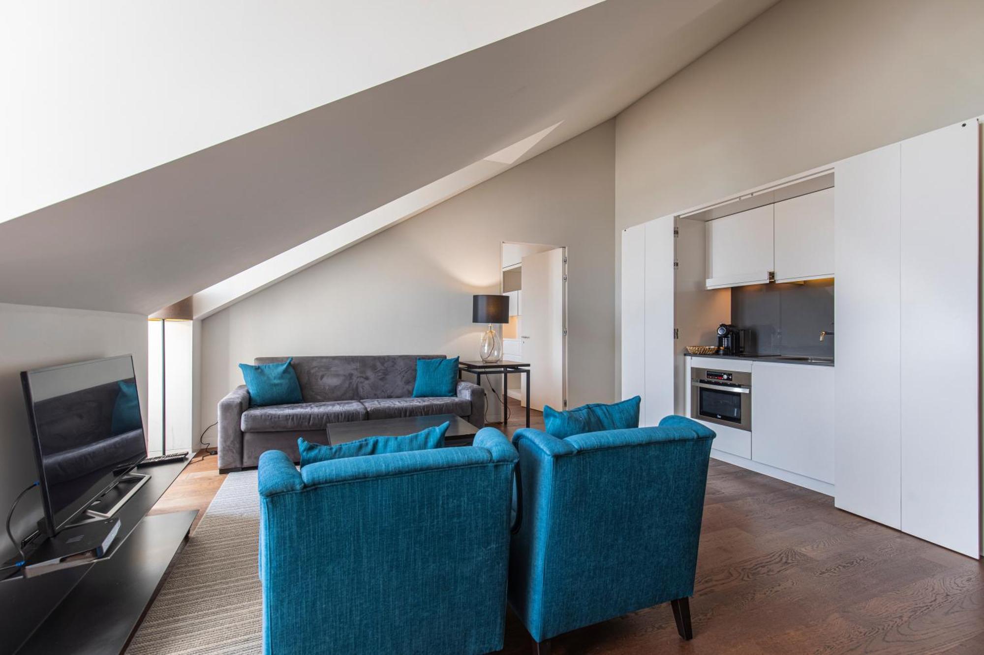 8 Building Appartement *