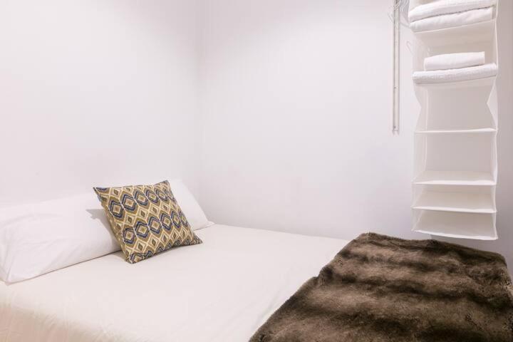 Cozy In Heart Of Bairro Alto Apartment Lissabon