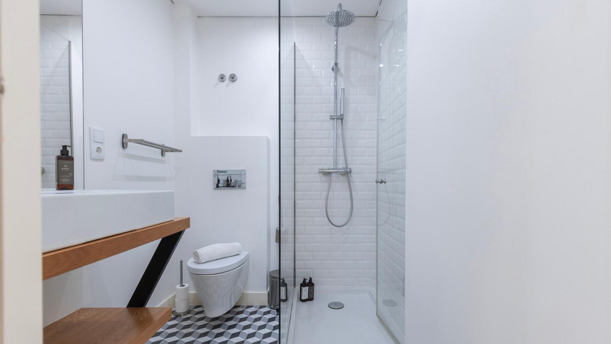Appartement Charming In Bairro Alto By Lovelystay