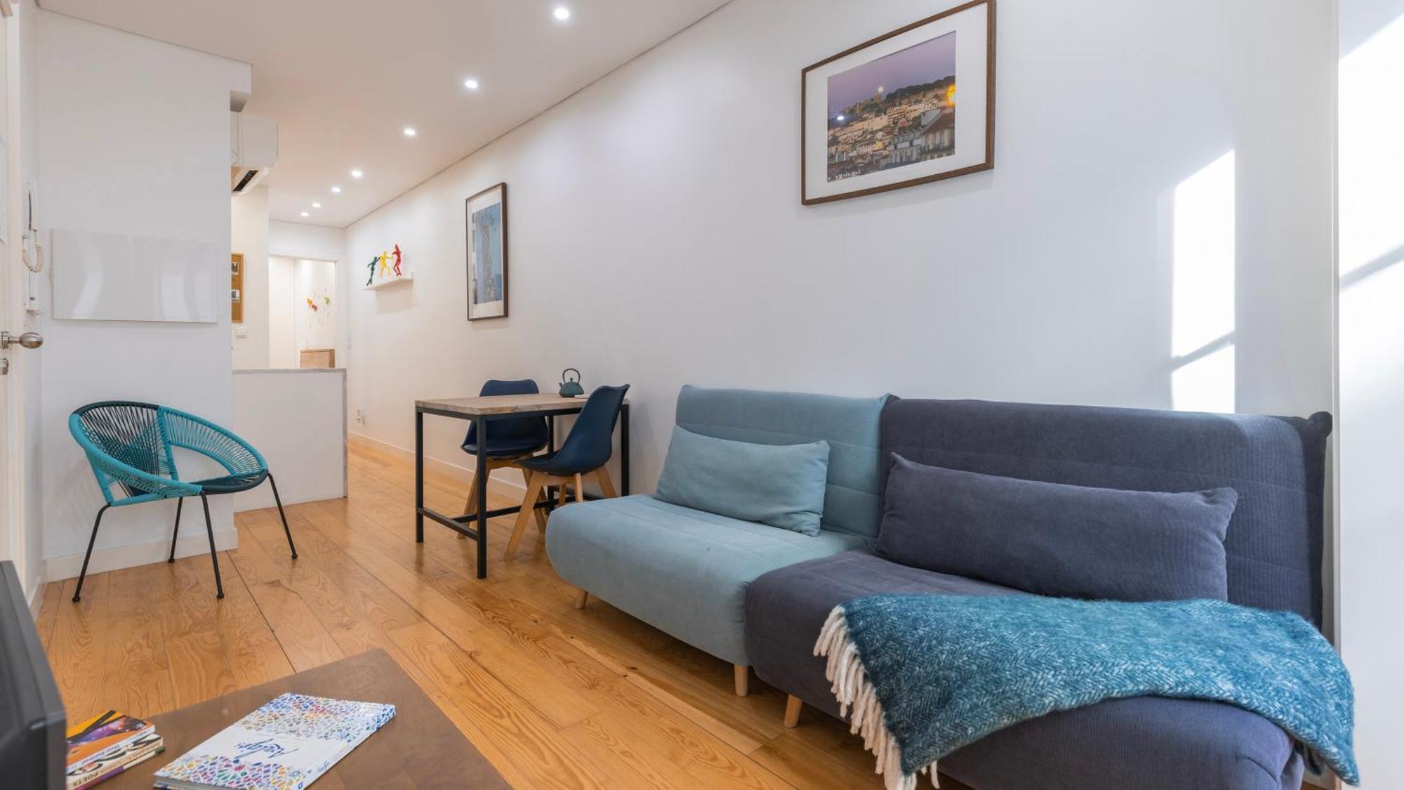 Modern In Bairro Alto By Lovelystay *