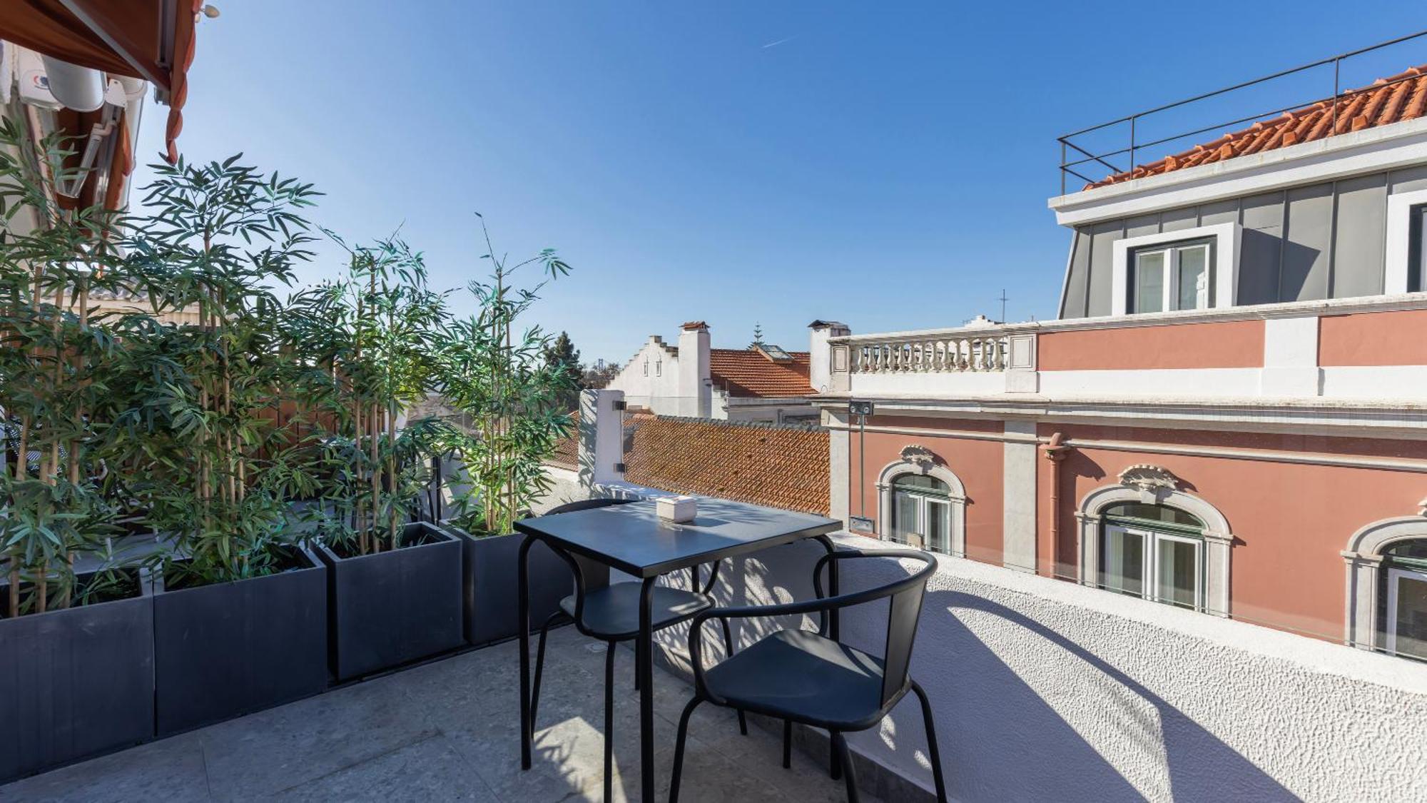 Appartement 1bdr With Ac And Terrace By Lovelystay Lisboa