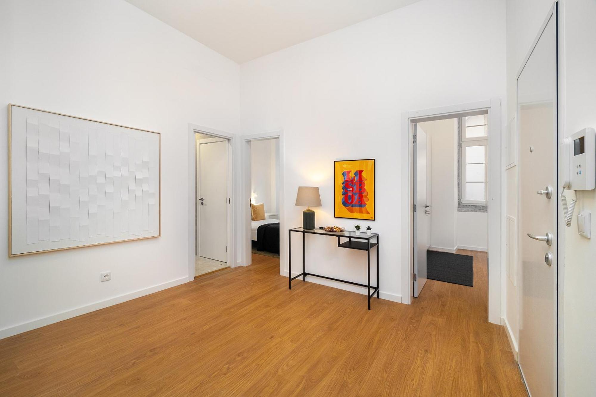 Whome Escape Exclusive Downtown Building For Rent Apartment *