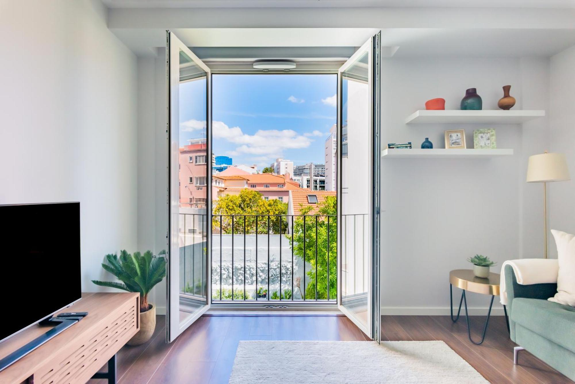 Apartment Campo De Ourique Deluxe Mid-term