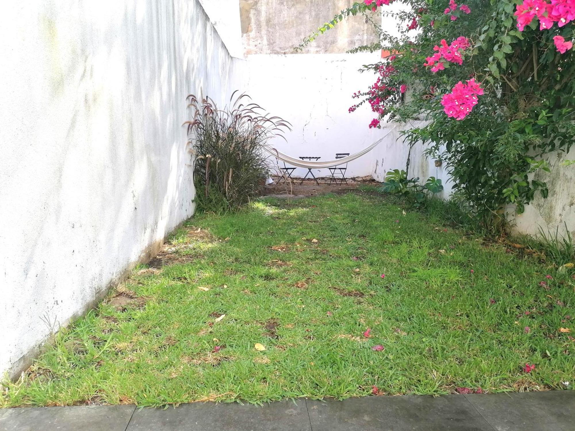 Casa Com Jardim Privado Appartement