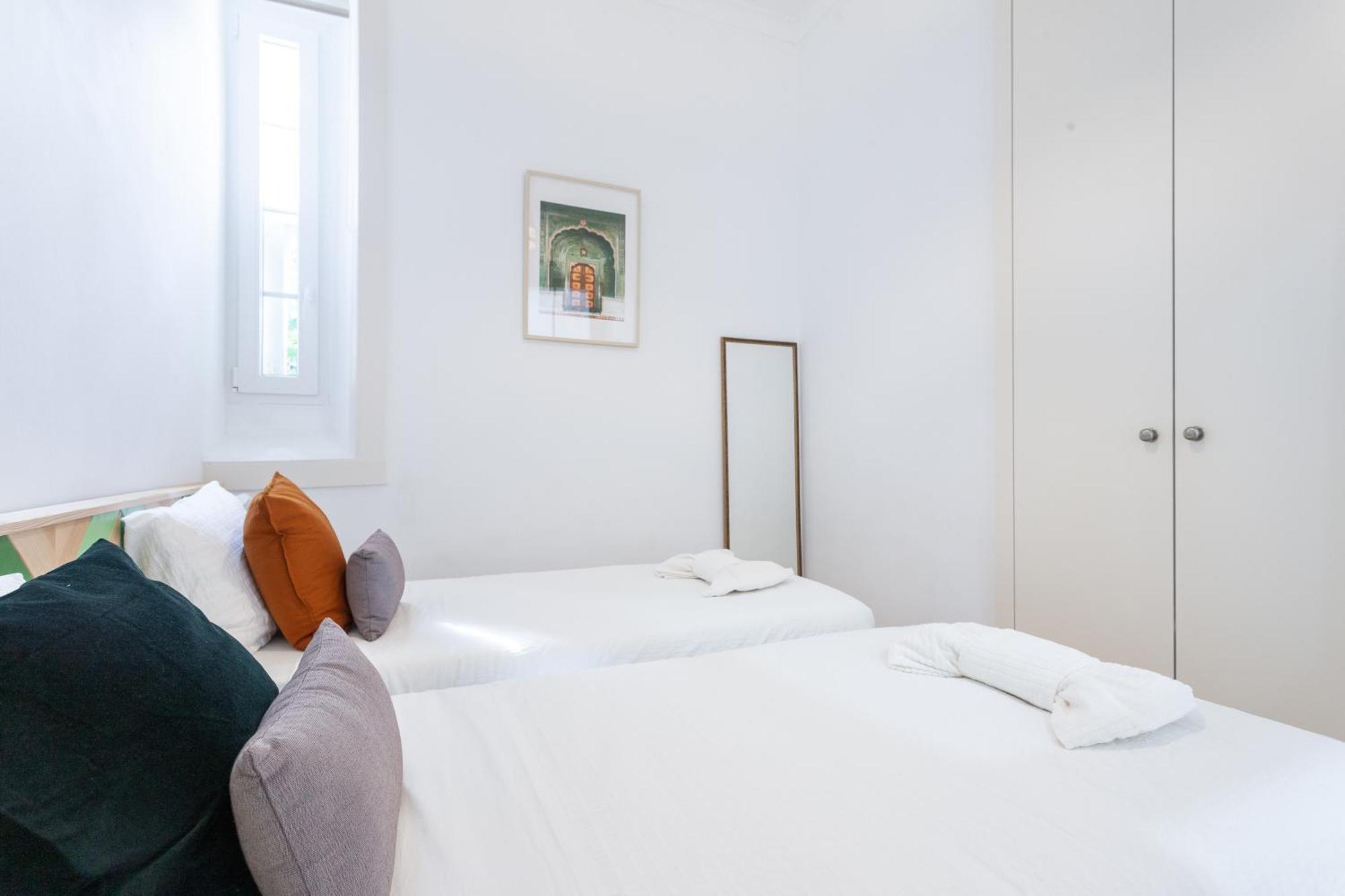 Stylish, Bright & Historic -bica I Appartement