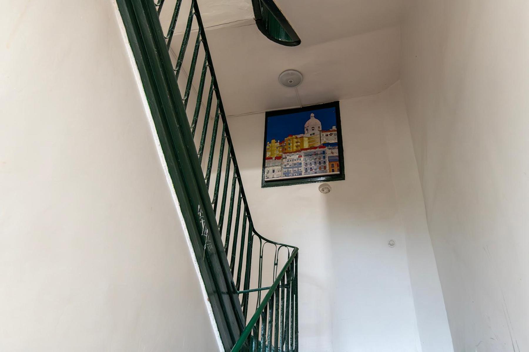 Alfama Santa Apolonia Appartement *