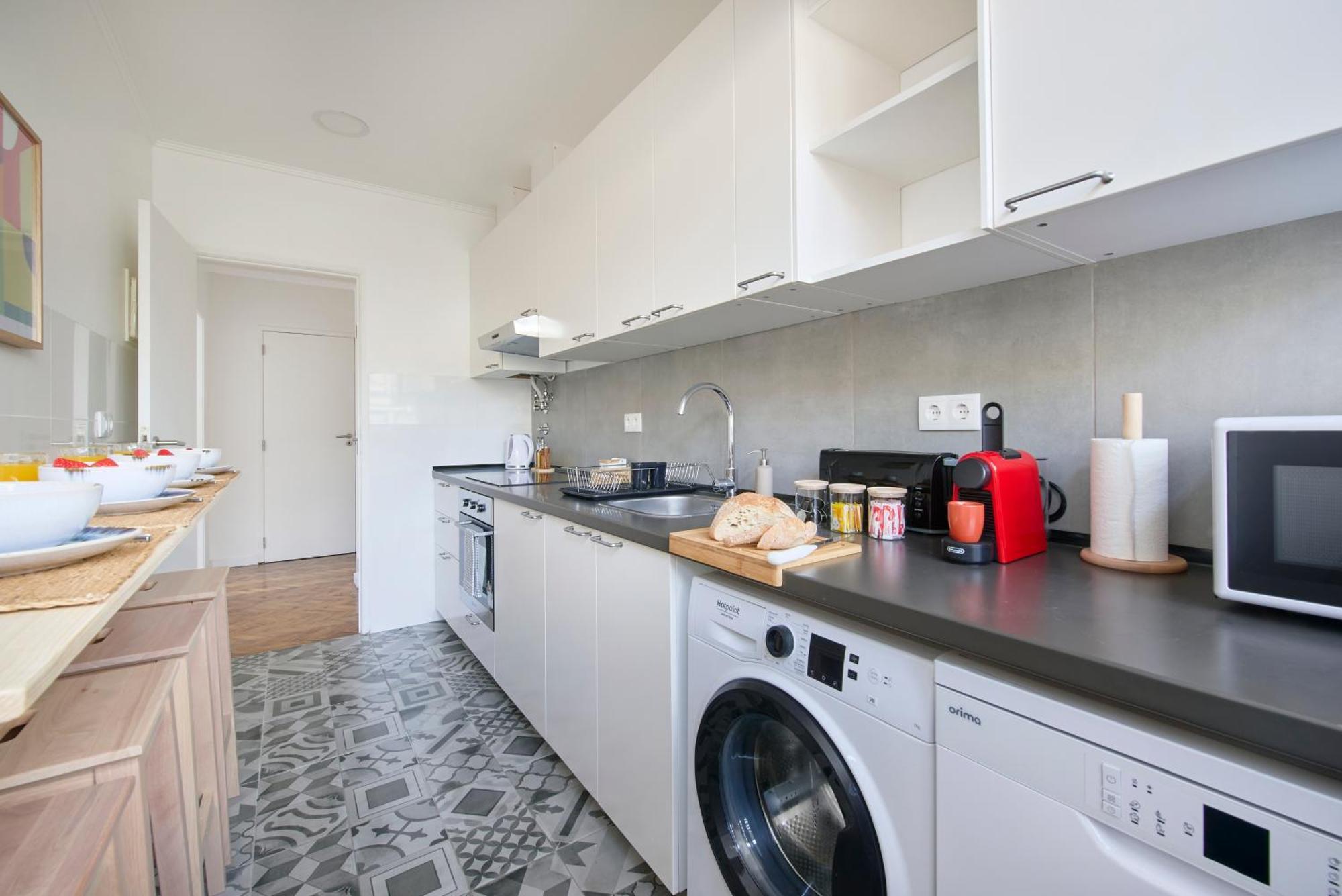Charming Graca Flat W Balcony, By Timecooler Appartement