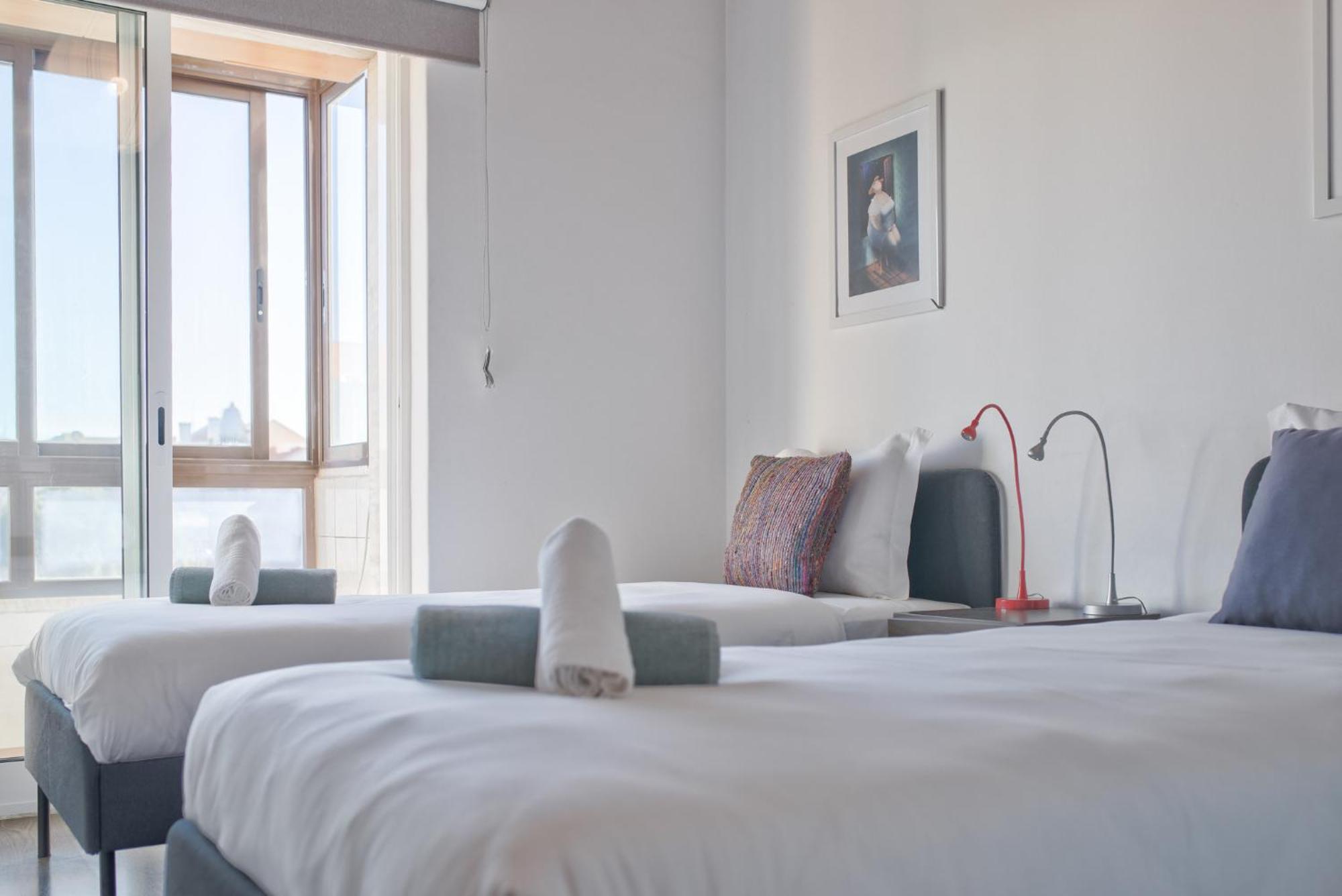 Ajuda Typical By Homing Apartment