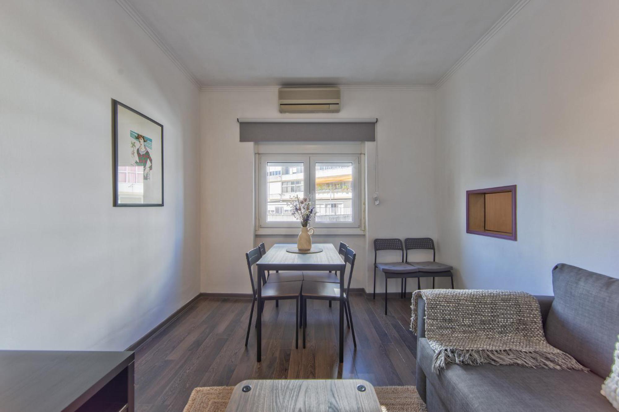 Apartment Ajuda Typical By Homing Lissabon