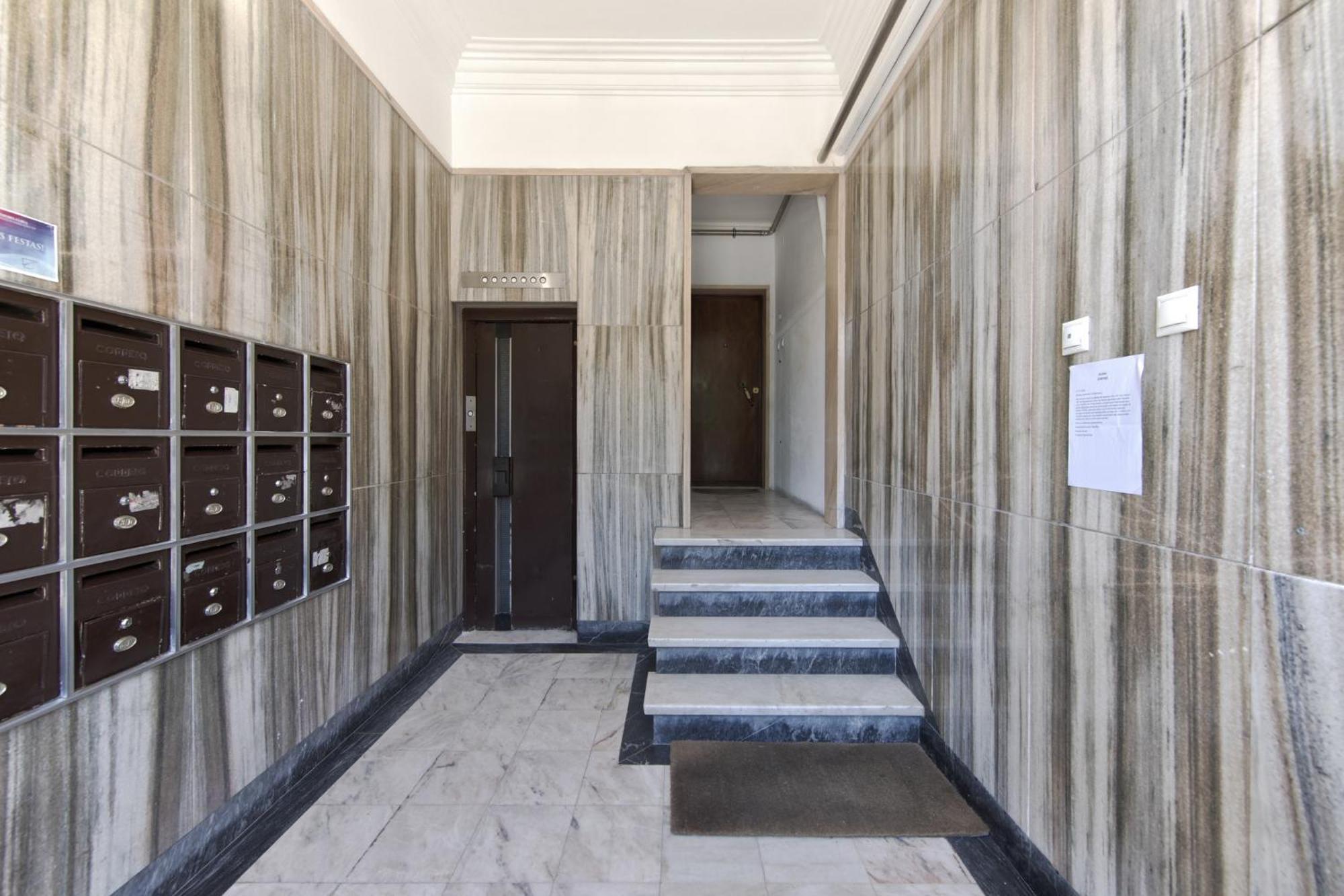 Apartment Ajuda Typical By Homing Lissabon