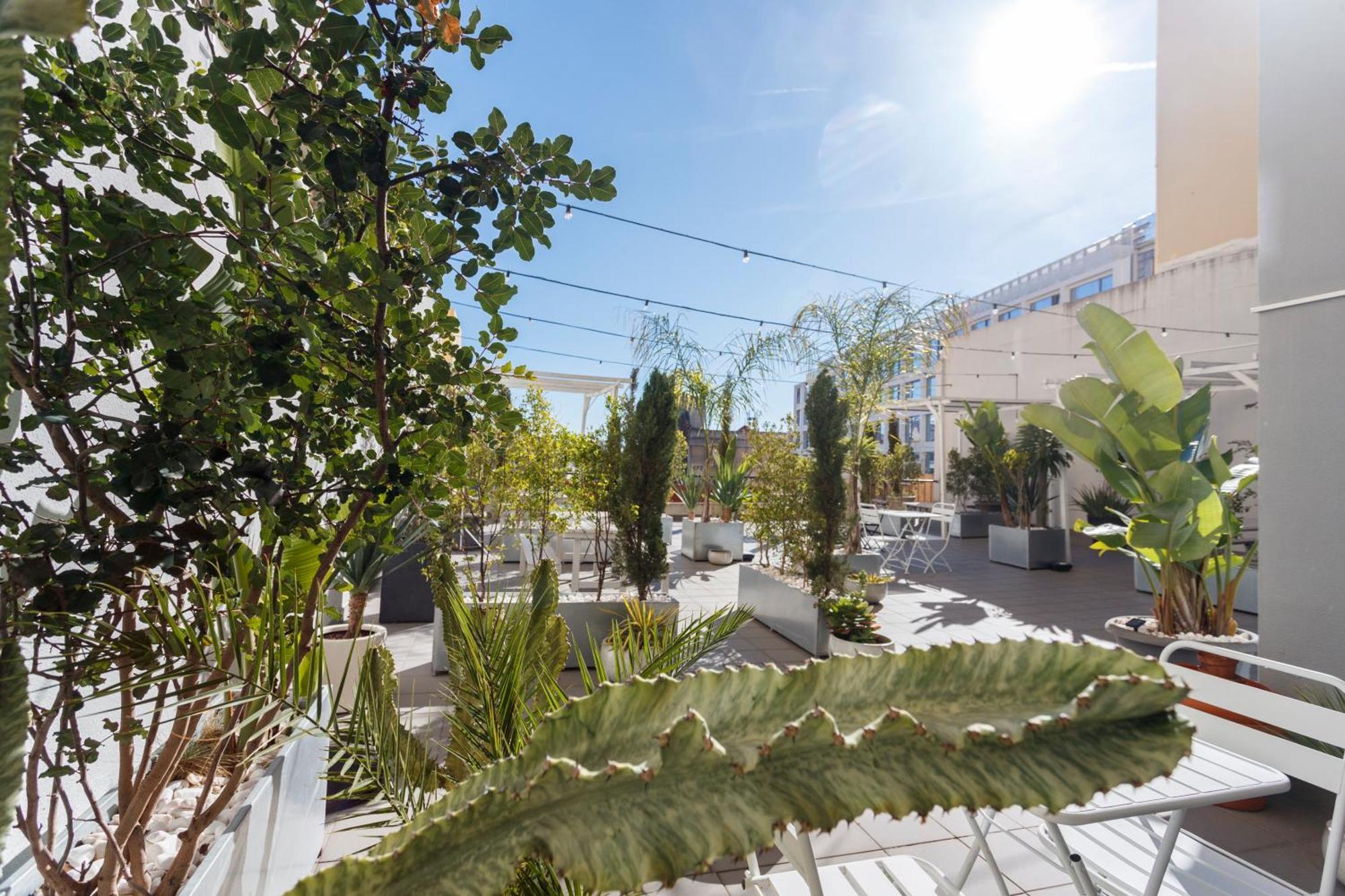 Cosmopolitan Comfort In 4a- By Misha's Place Appartement Lissabon