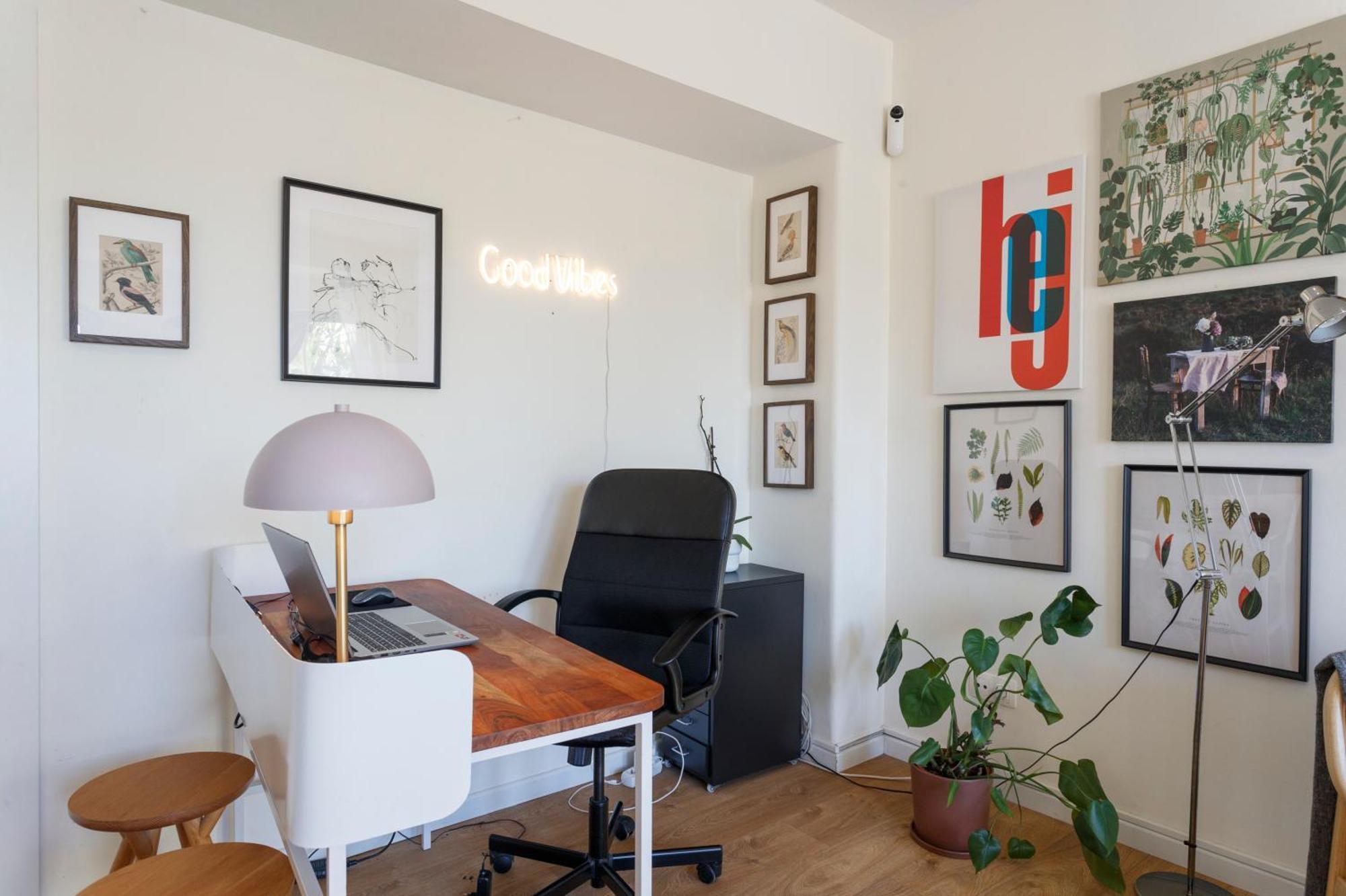 Cosmopolitan Comfort In 4a- By Misha's Place Lissabon
