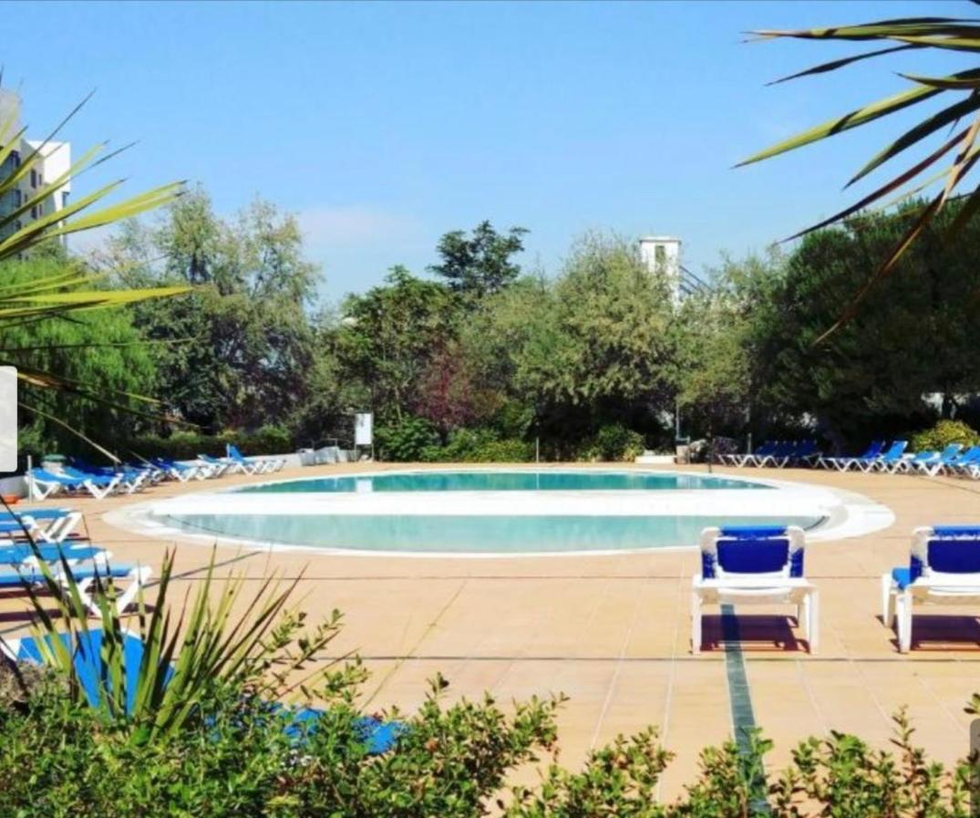 Besthomestay- Lisbon- Garden, Pool & Garage Appartement Lisboa