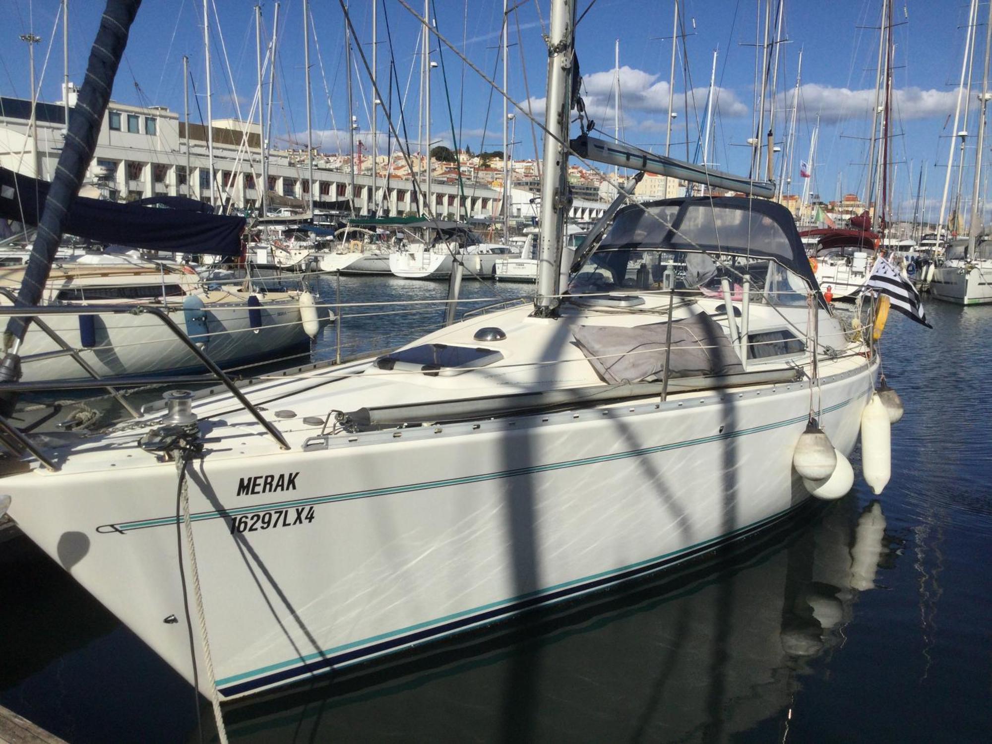 Merak Bateau-hôtel