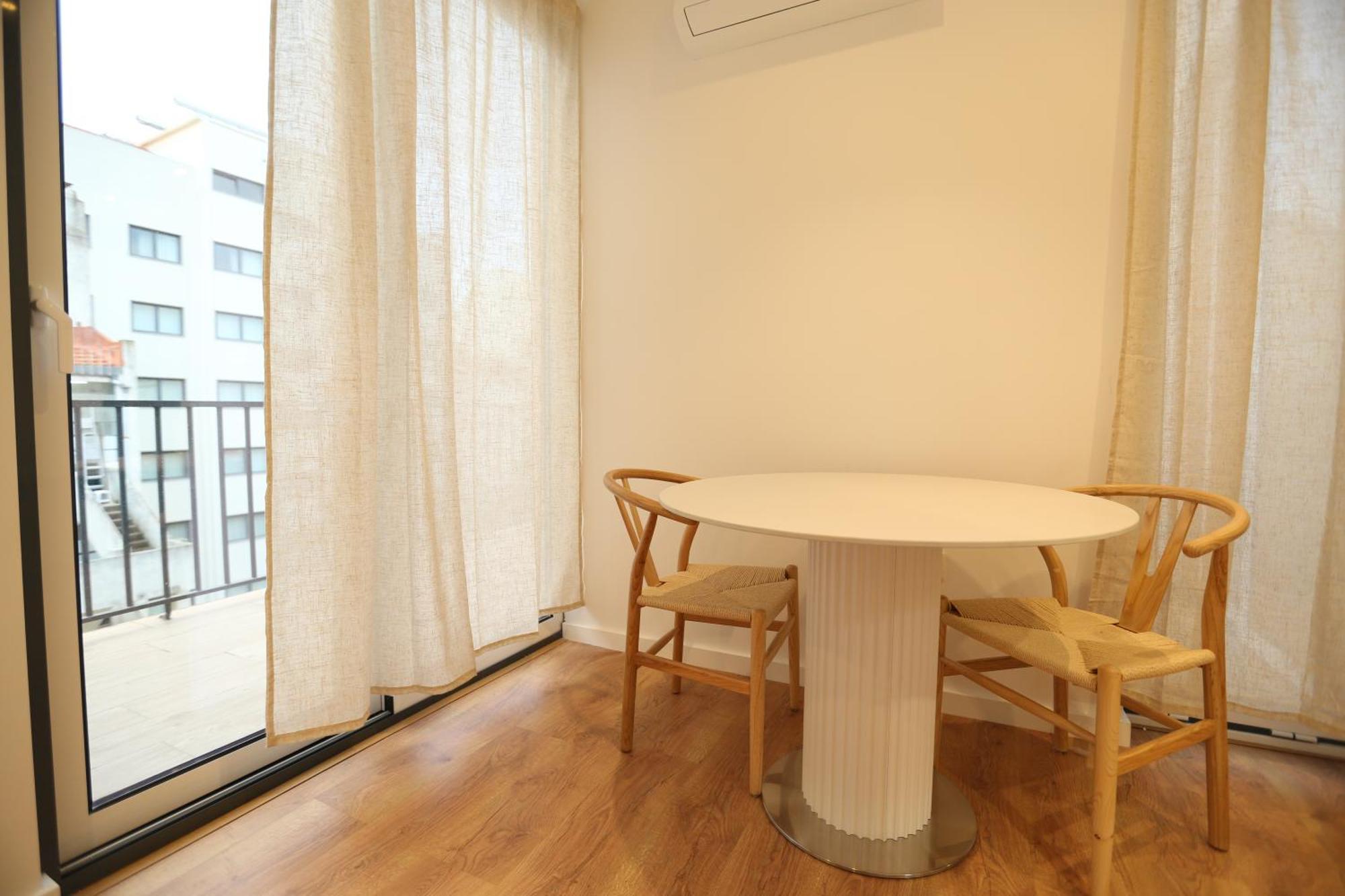 63 Letter Sanches Appartement