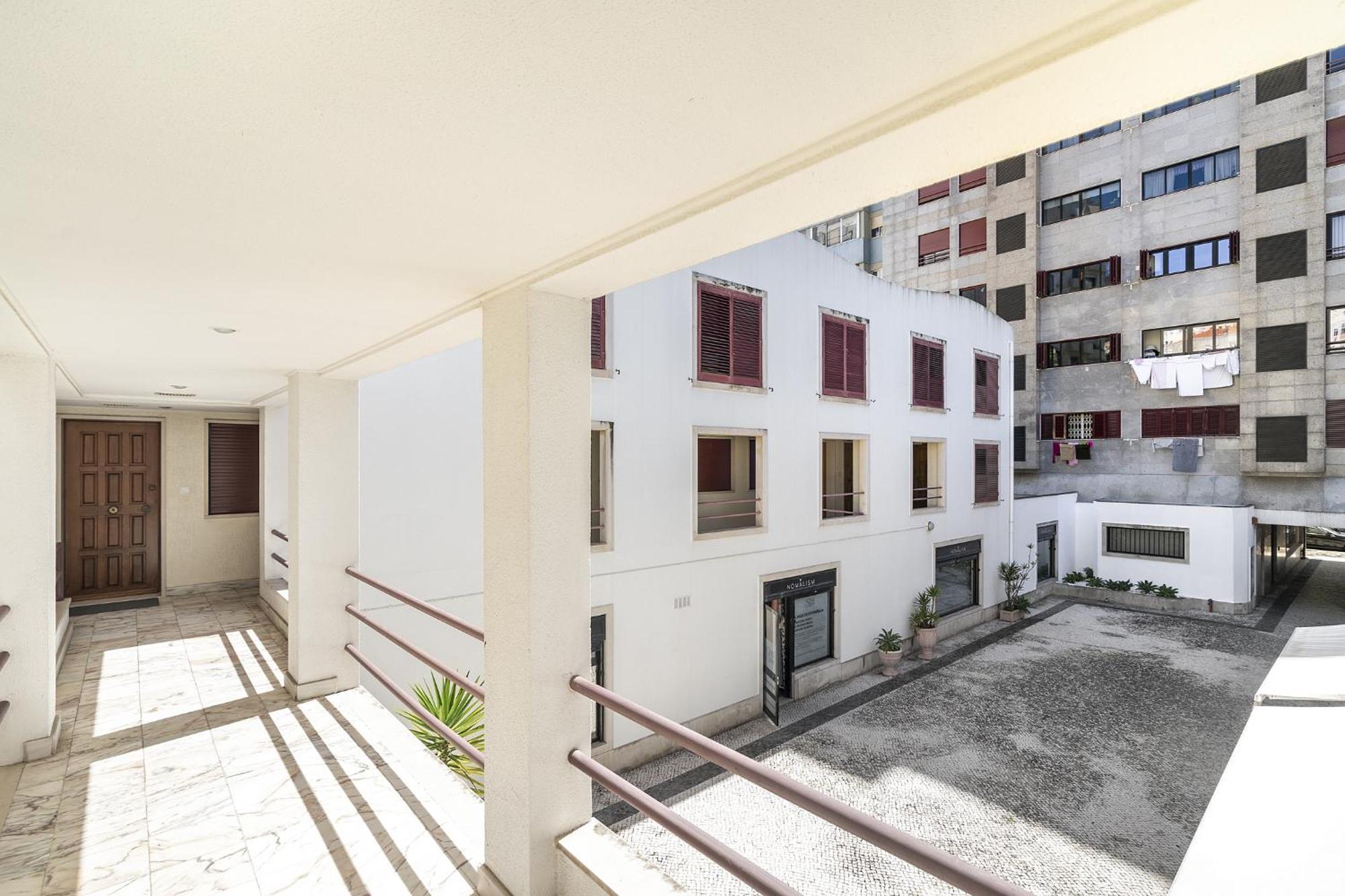 Appartement Whome Campo De Ourique 1br Duplex With Ac