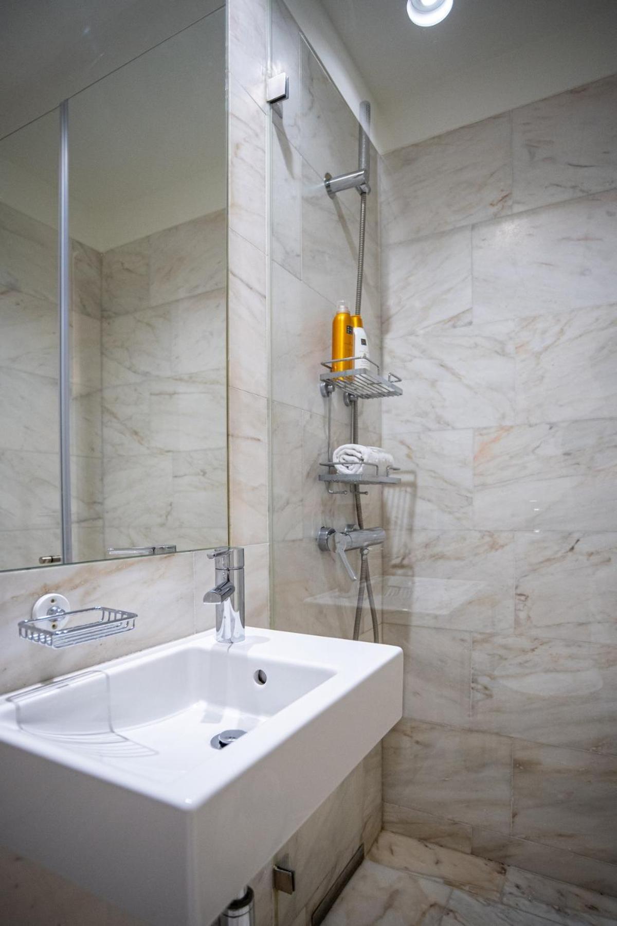 Vintage 1-bedroom Oasis Center * Lisboa