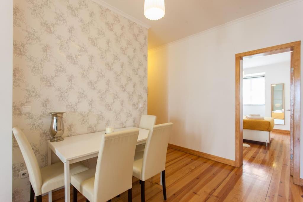 Apartamento Old Town, 28 Tram, With Private Terrace *