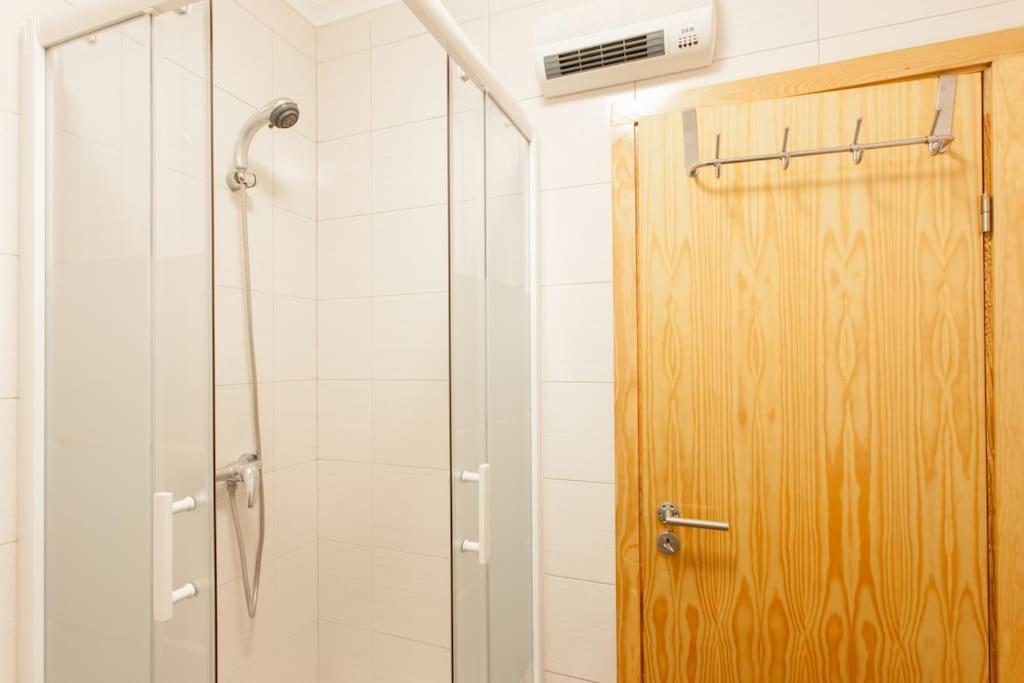 Appartement Old Town, 28 Tram, With Private Terrace
