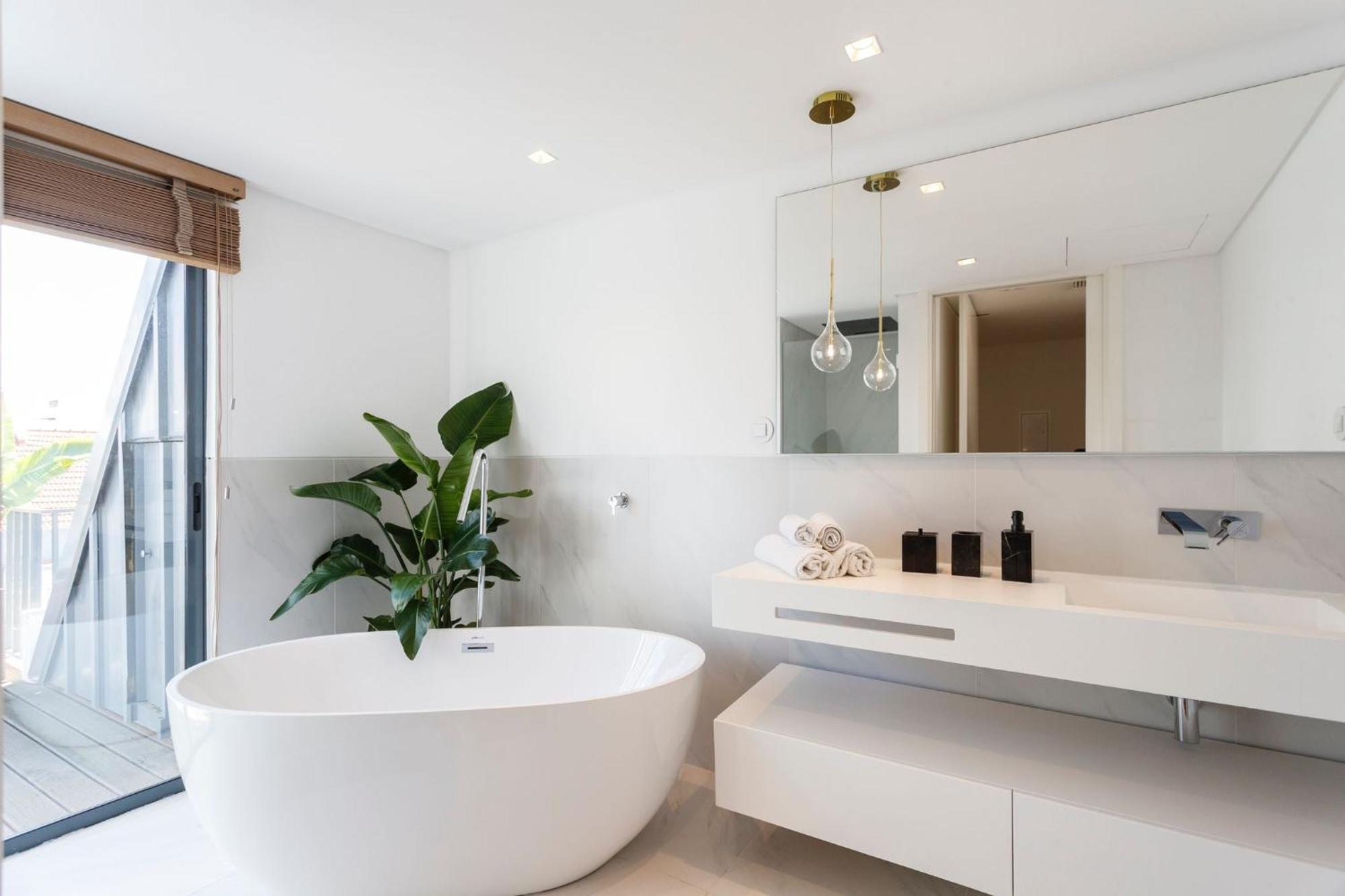 Luxury With Balcony And Shared In The Parque Eduardo Vii Area Homestay *