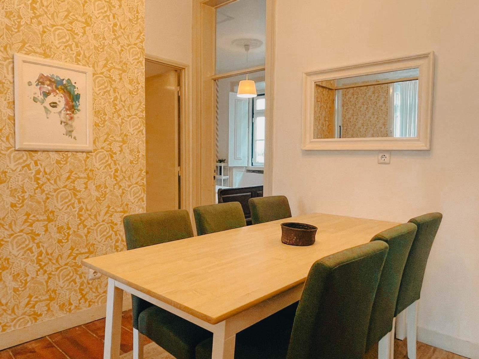 Baixa Pombalina - 4 Bedroom Apartment