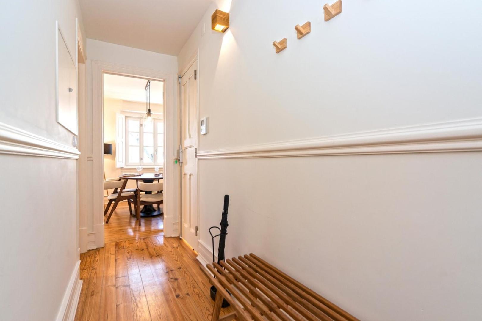Pretty Penthouse On A Quiet St Close To Everything Appartement Lisboa