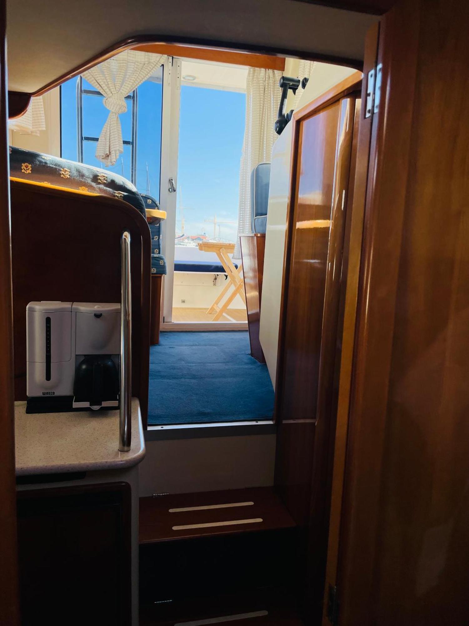 Bateau-hôtel Romantic Boat On The Tagus River *
