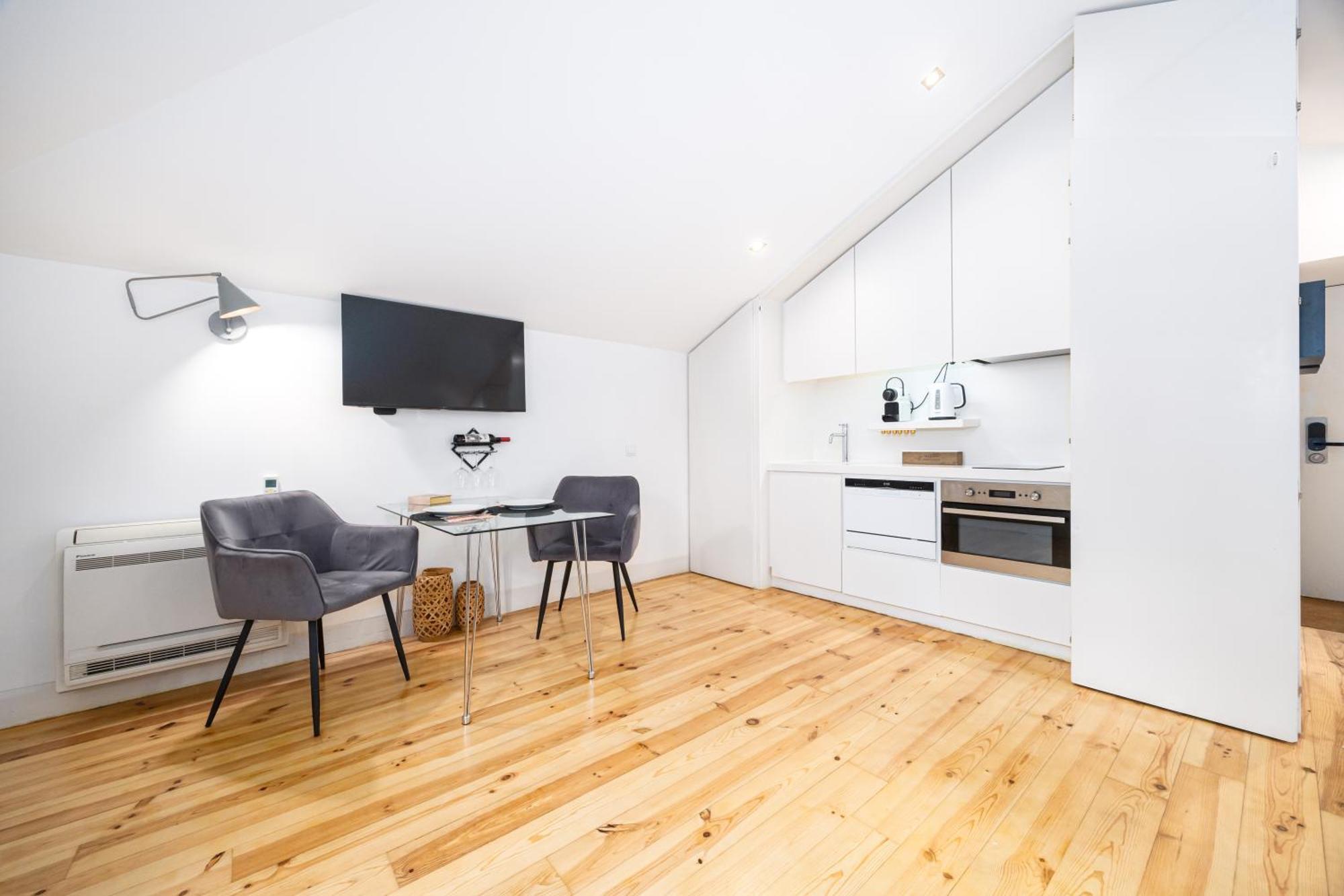 Boutique In The Heart Of ! Lemonn J Apartment