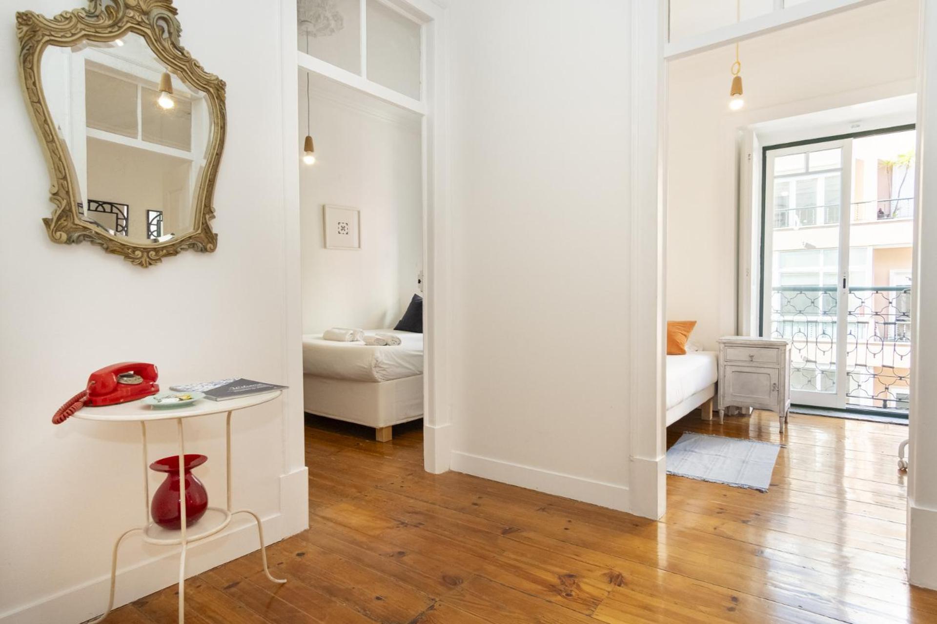 In Center With A Terrace, 317 Lissabon