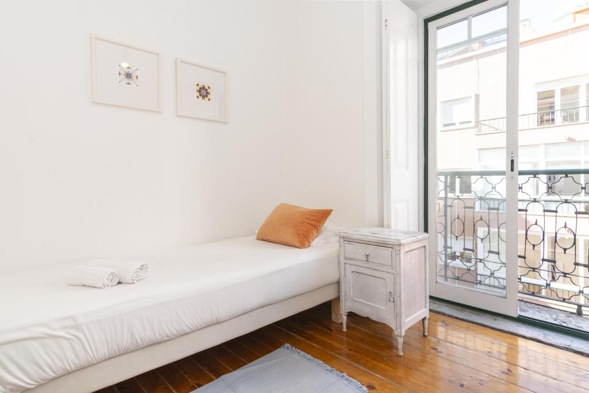 In Center With A Terrace, 317 Apartment Lissabon