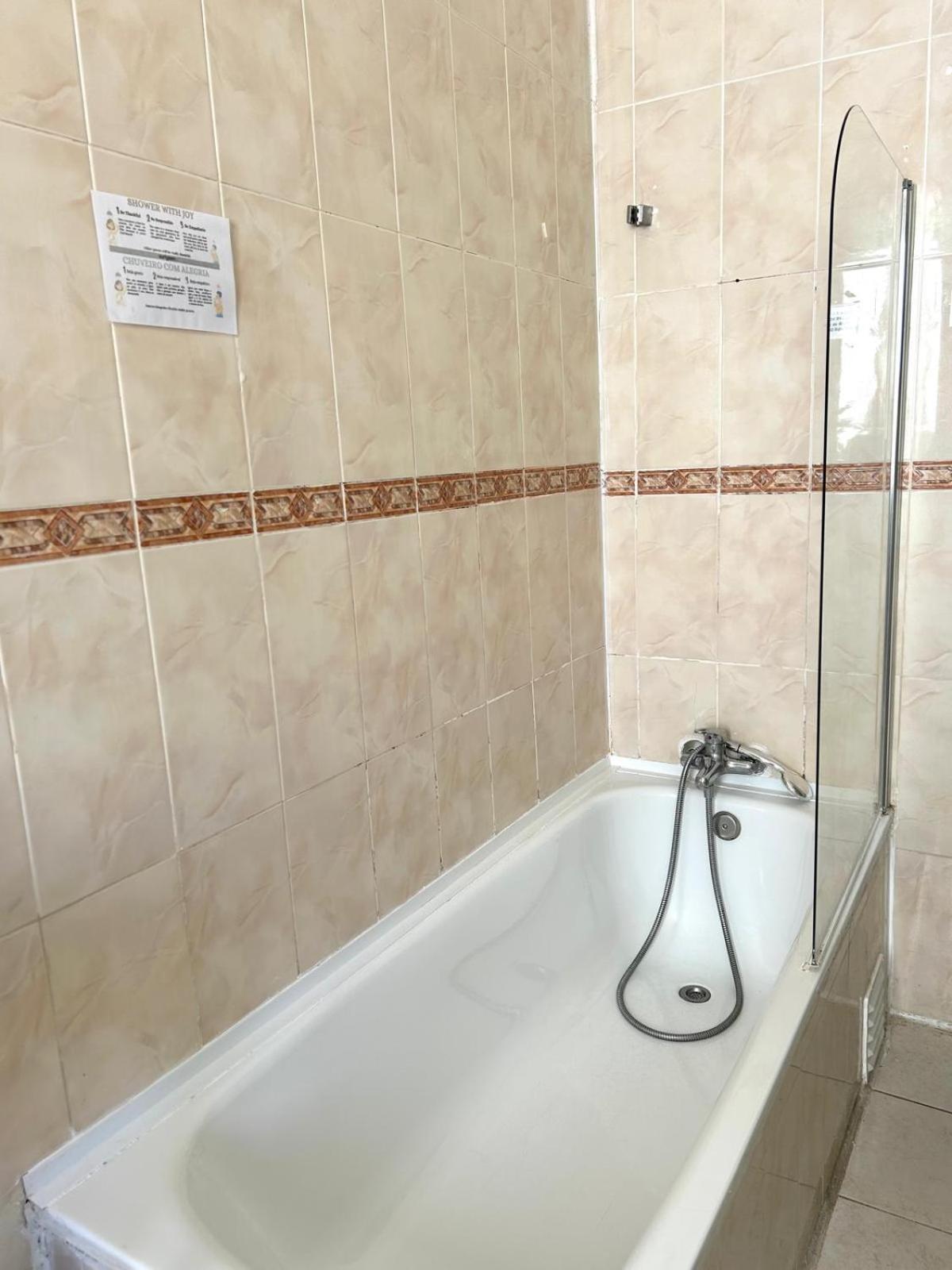 Maison d'hôtes In Palmira Shared For Surf Lovers Lisboa