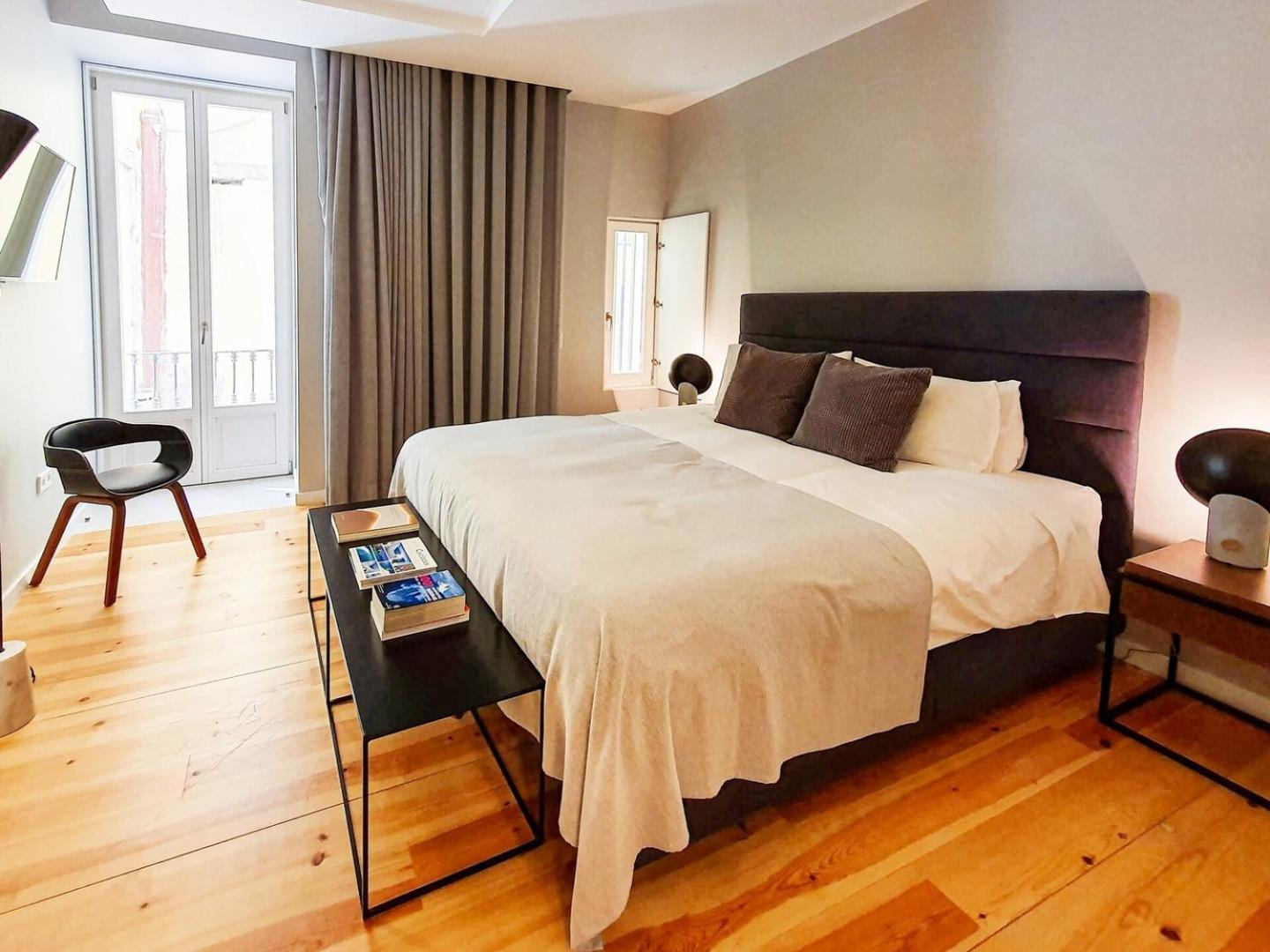 Stylish Modern In The Heart Of Cais Do Sodre *