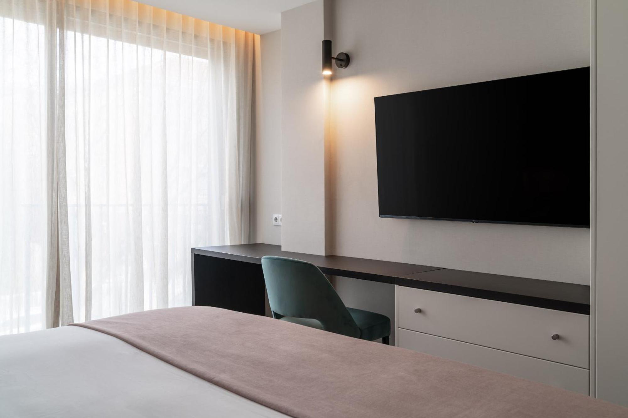 Appartement Limehome Defensores De Chaves Lisboa
