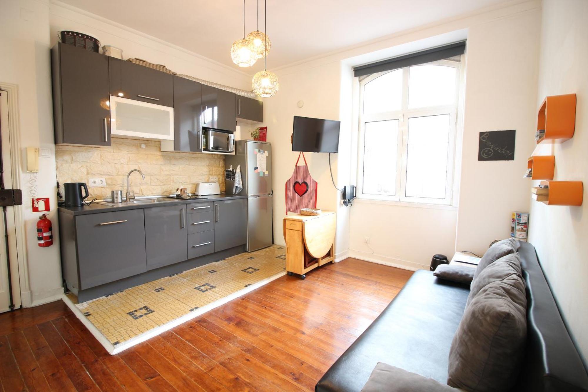 Apartamento Baixa Sunny With A View! *