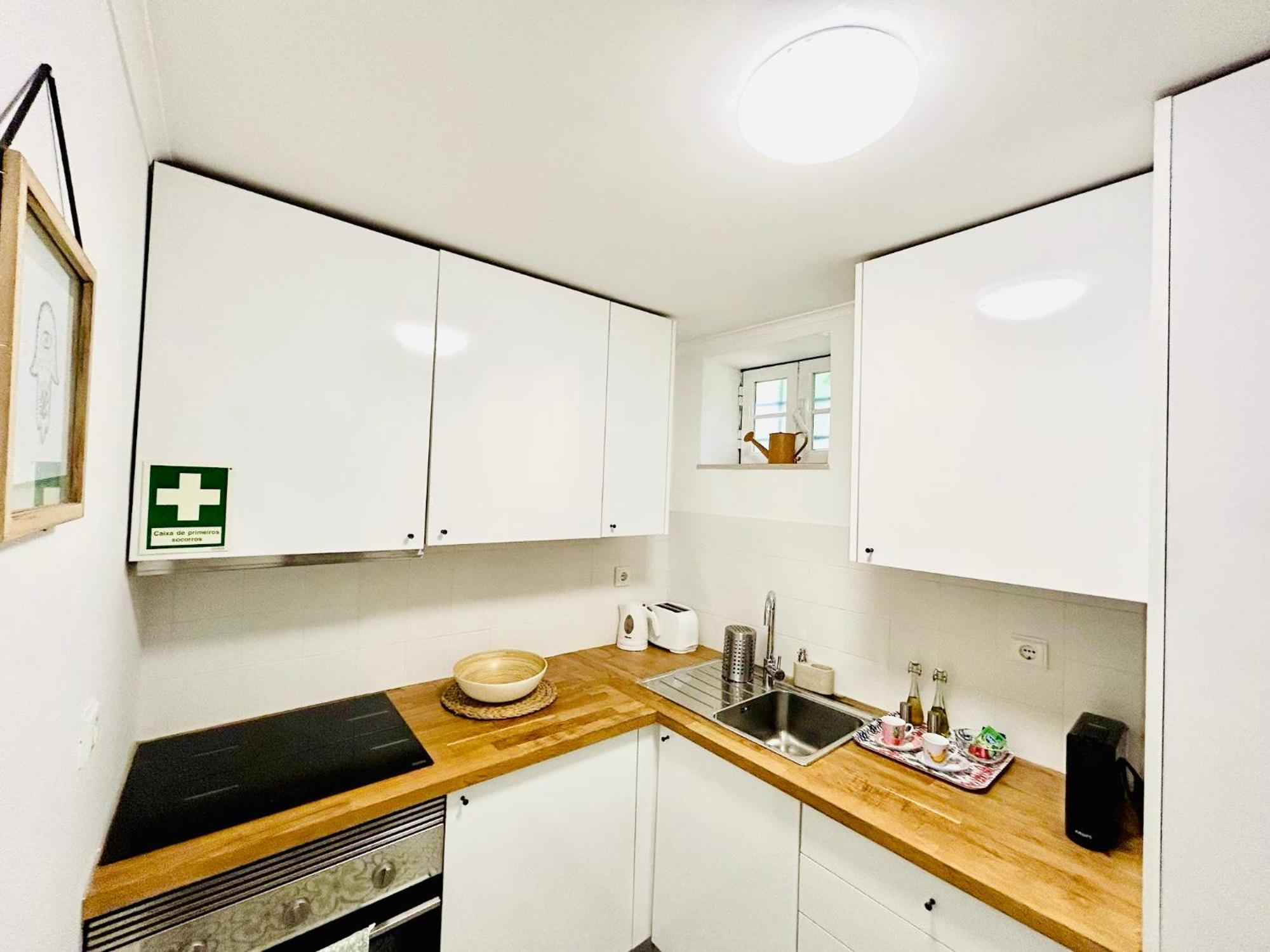 Apartment Gem Of Alfama Lissabon