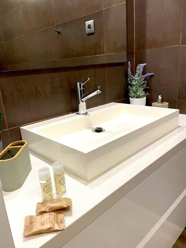 Sampaio Brand New Amazing Flat In Apartment *