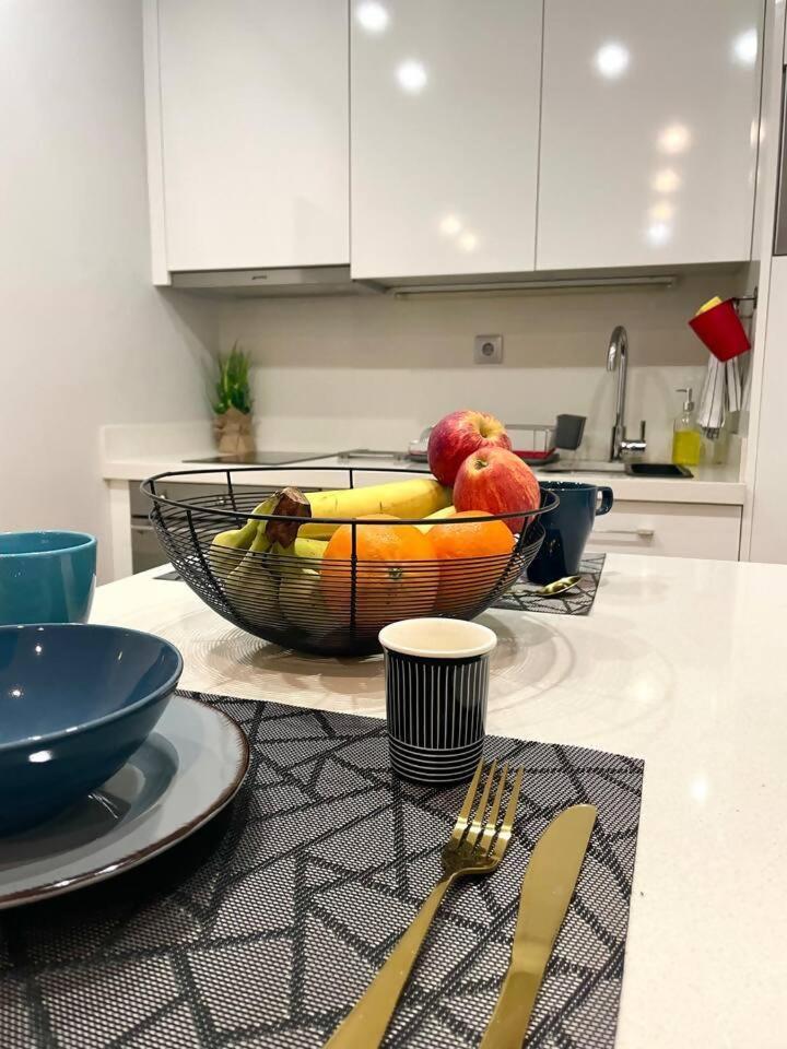 Sampaio Brand New Amazing Flat In Apartment Lisbon