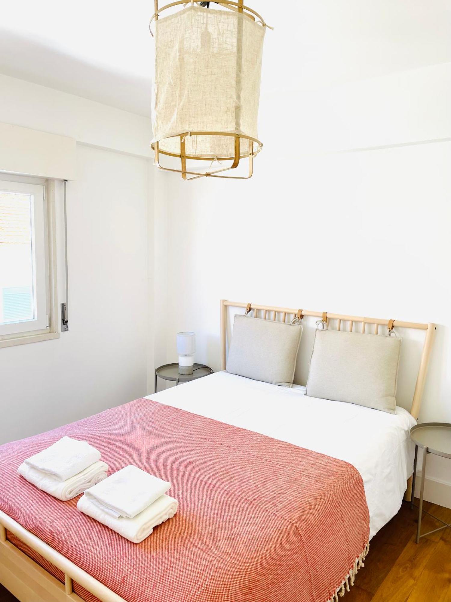 Vm - Cozy & Quiet At Campo Ourique
