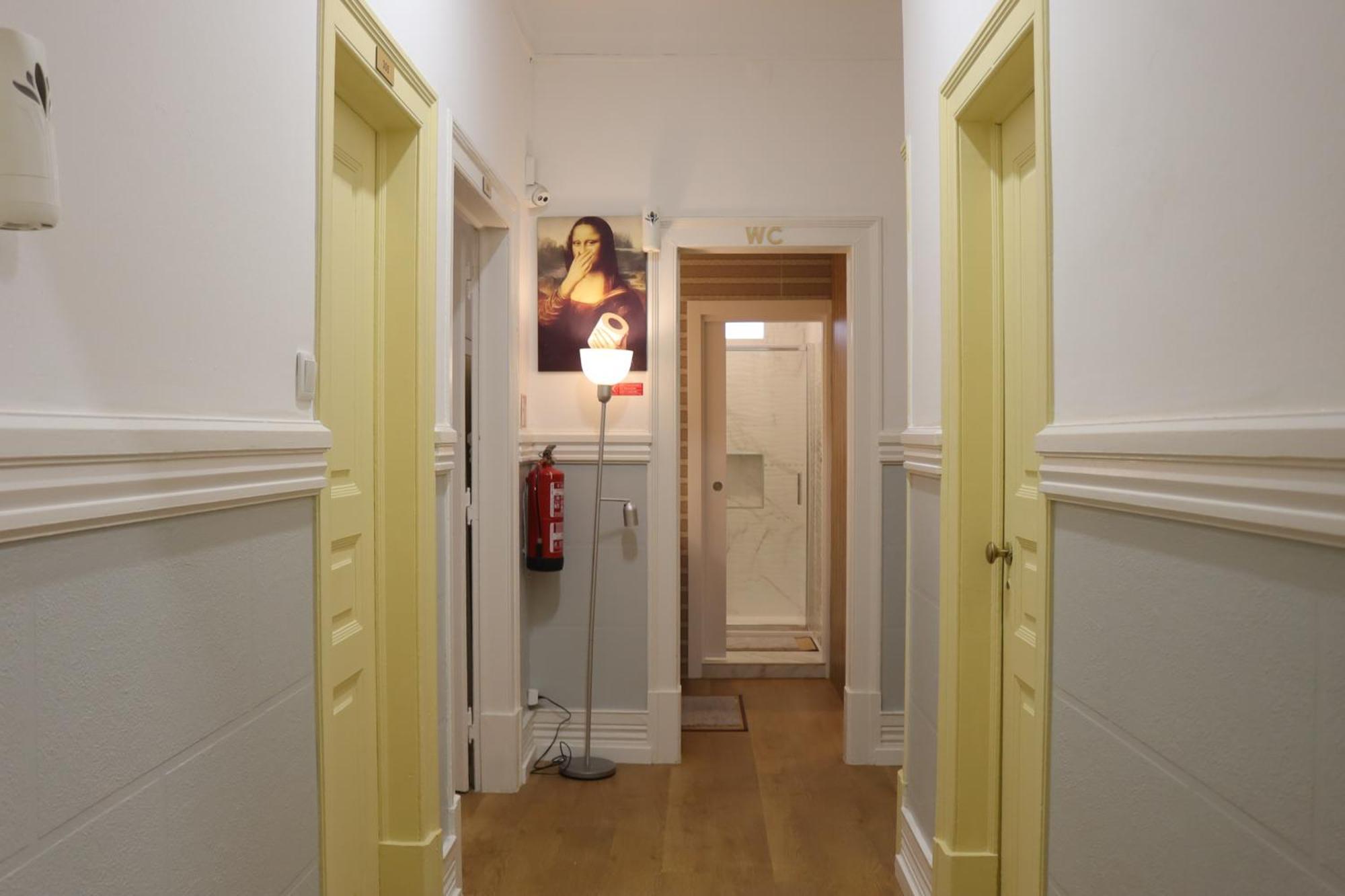 Midis - Local Gasthof 2*