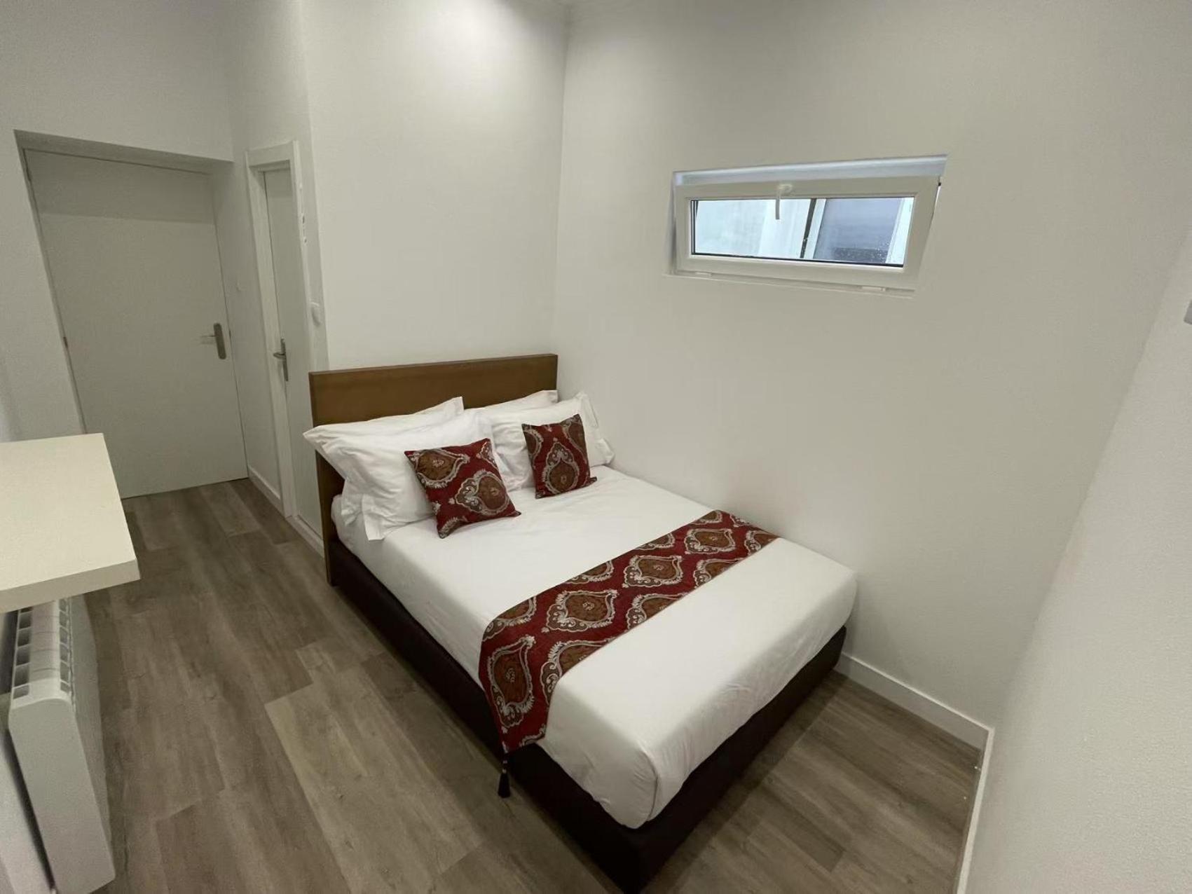 Casalondres Emtr77 Guest house *