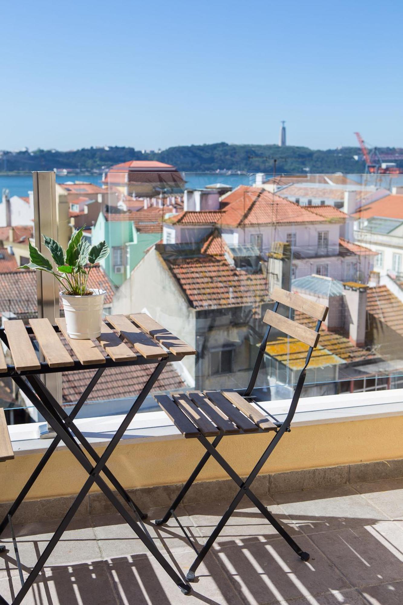 Designer Flats In Lapa By Lovelystay Lissabon
