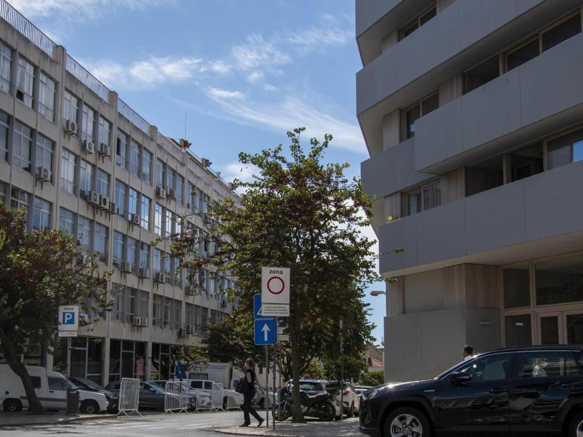 Liberdade Superb With Ac Elevator Garage Appartement