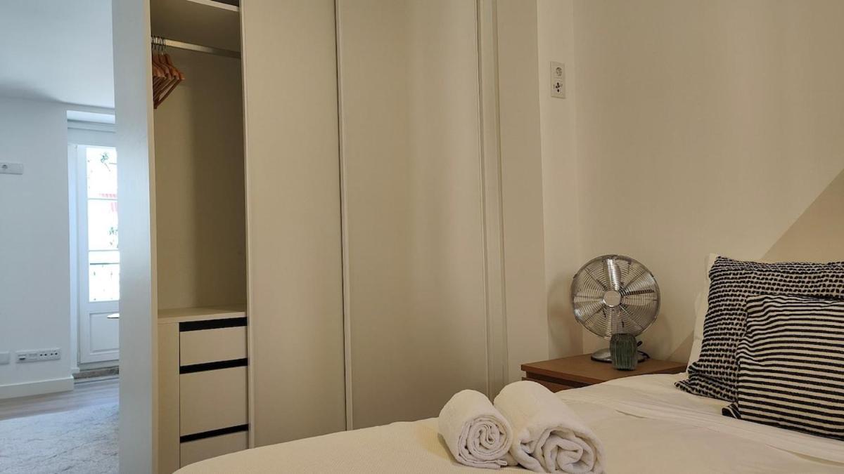 Appartement Chiado Modern Attic Duplex 2-bedroom *
