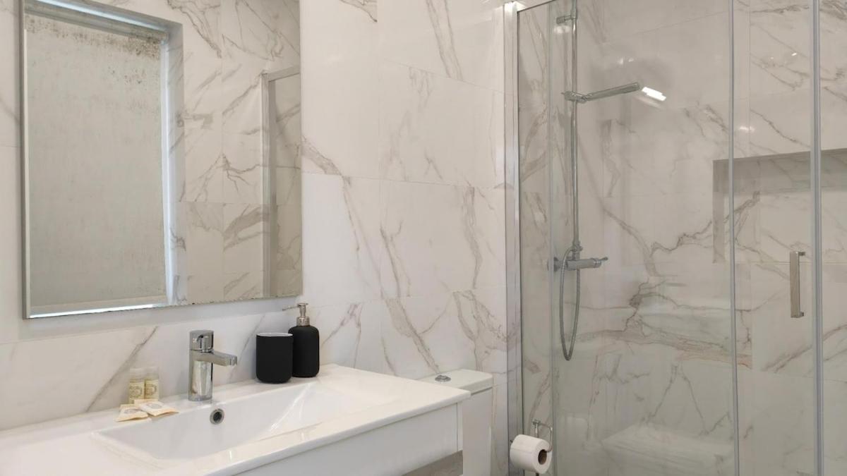 Appartement Chiado Modern Attic Duplex 2-bedroom *