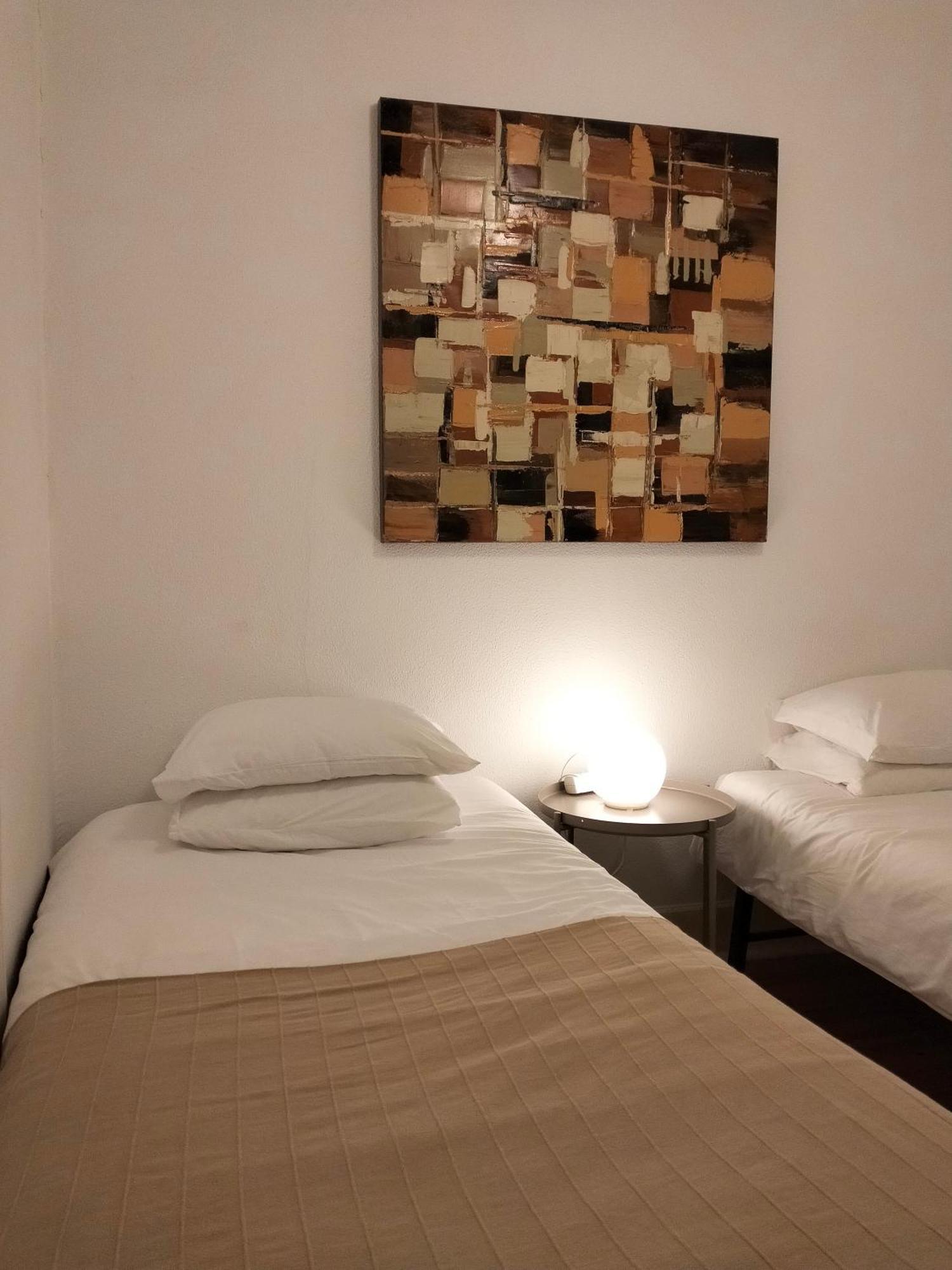 Gloria Apartment *