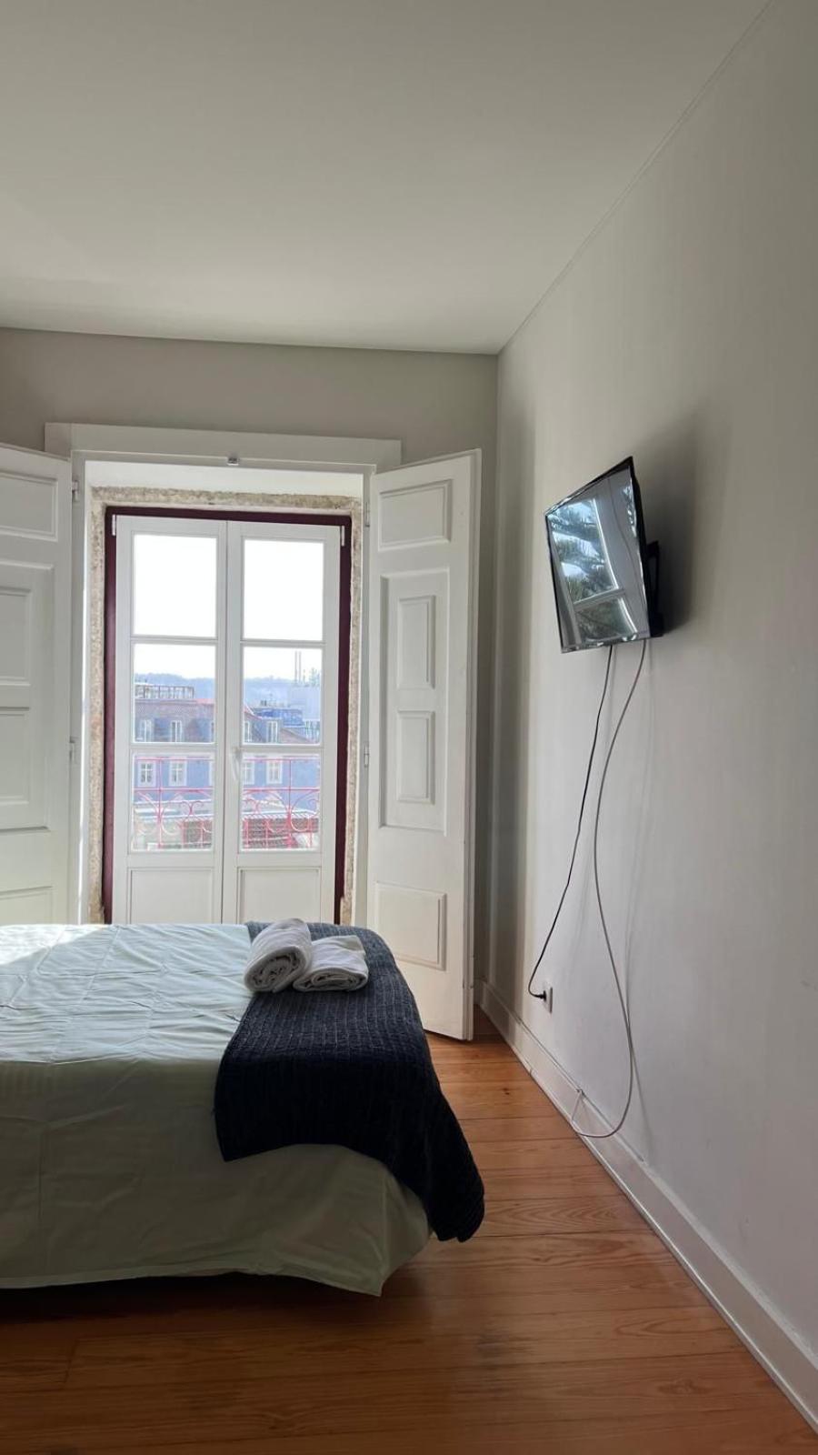 Frank's House & Happy Downtown Apartment