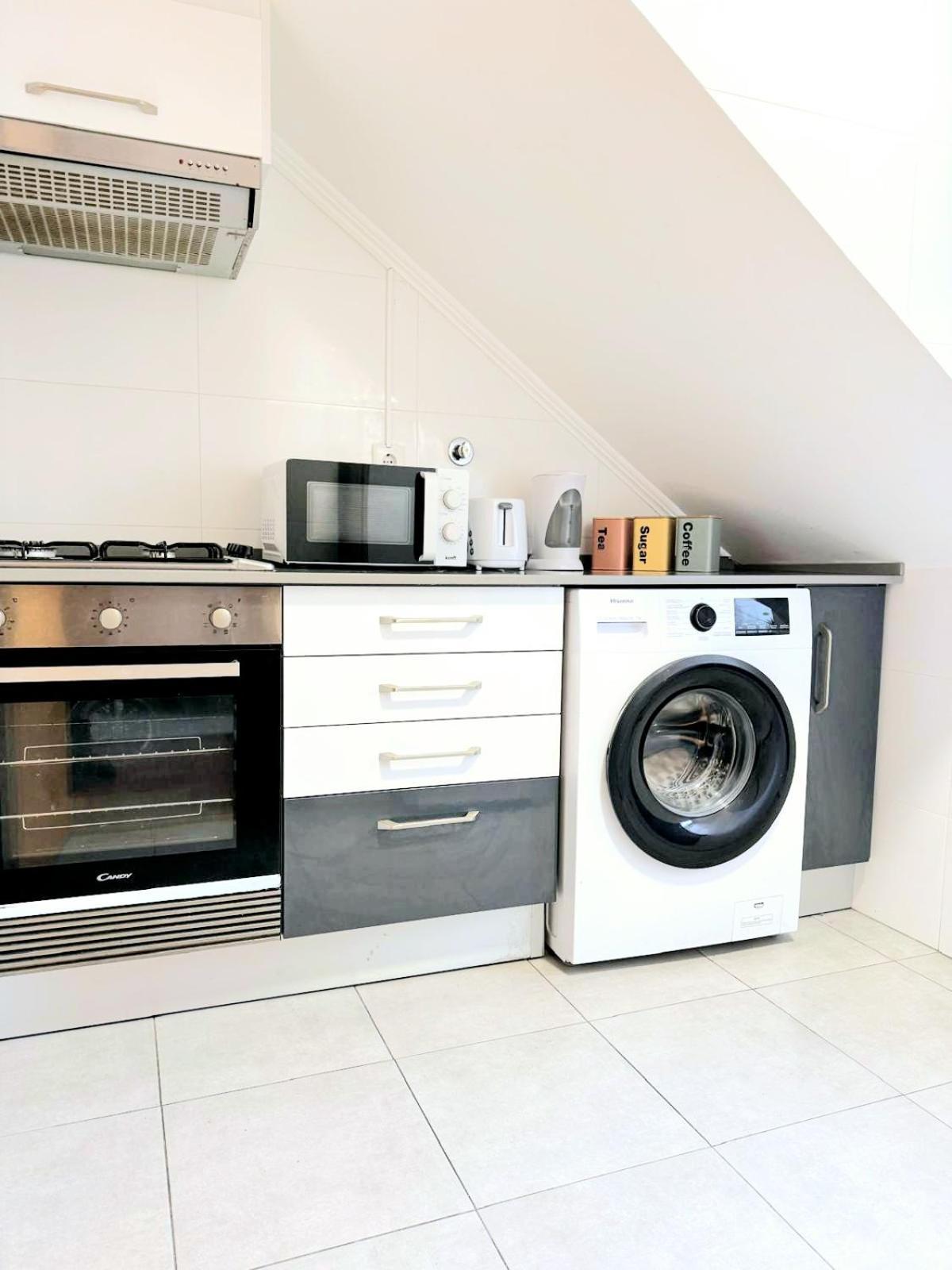 Beautiful And Spacious Flat In The Center * Lissabon