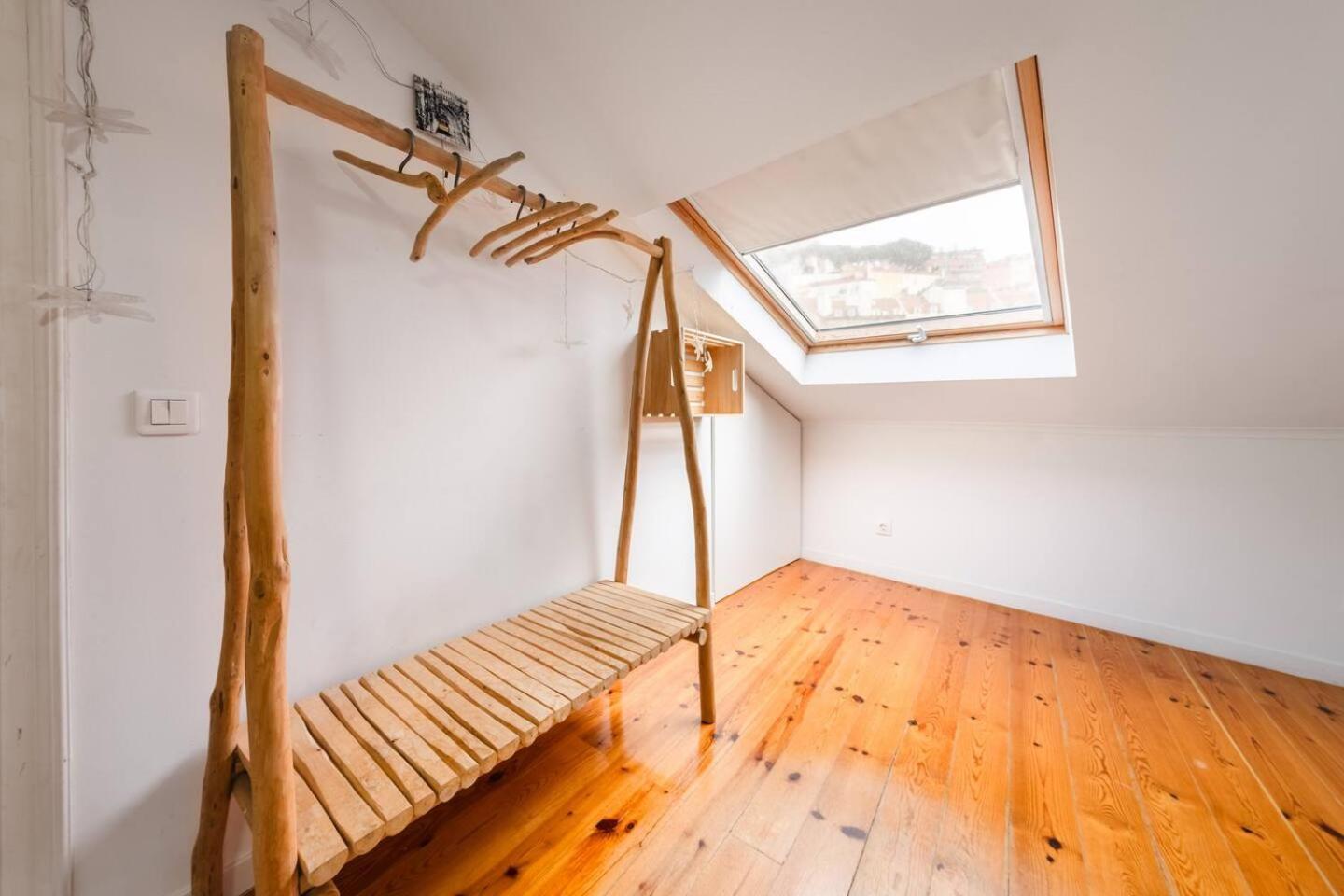 Spacious Penthouse Duplex W Castle Views Appartement *